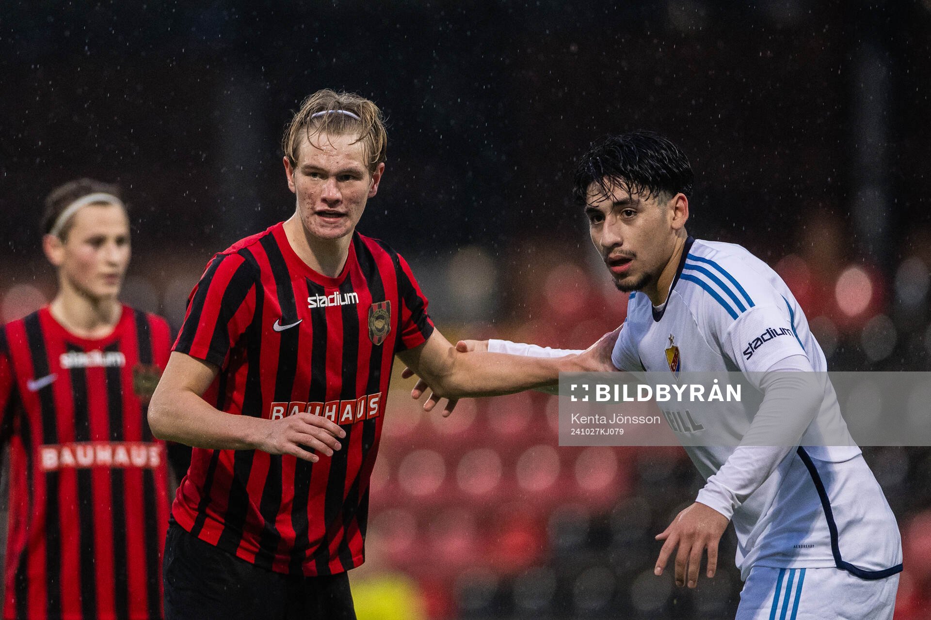 Brommapojkarnas Jacob Ringqvist och Djurgårdens Angel