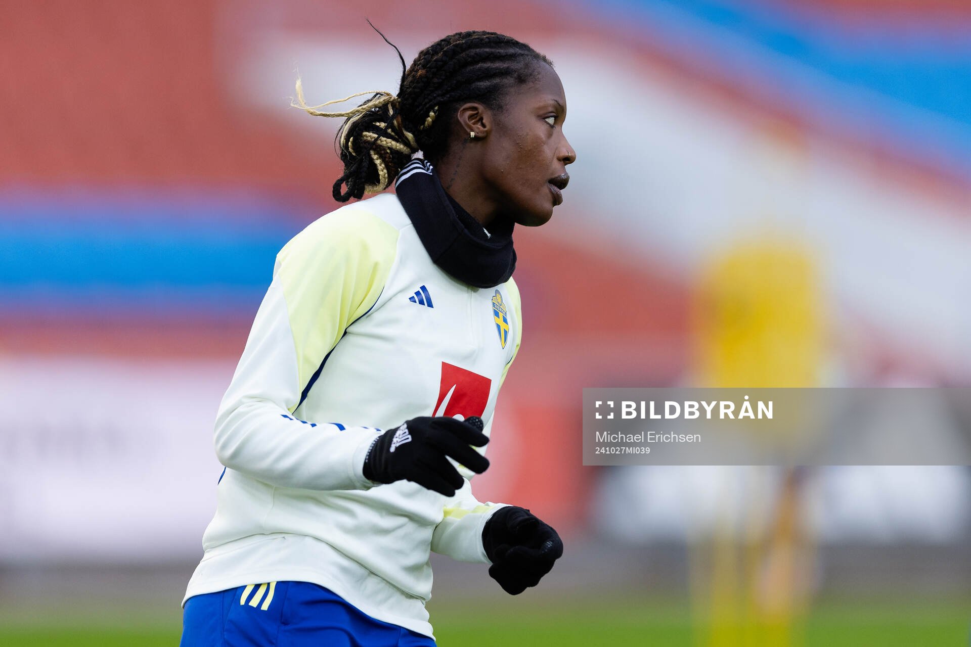 Evelyn Ijeh of the Swedish women's national football team
