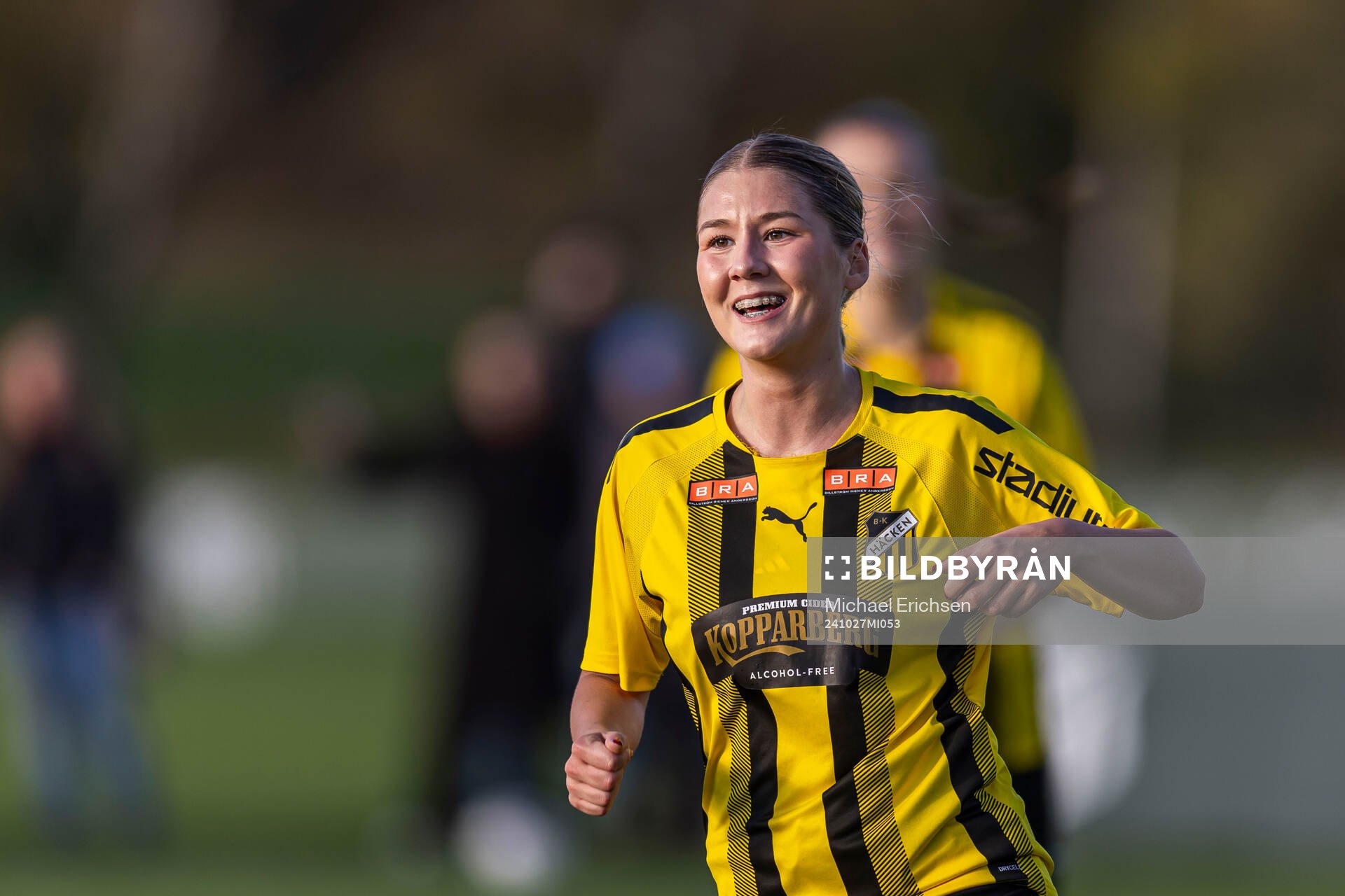 Häckens Novalie Jensen jublar