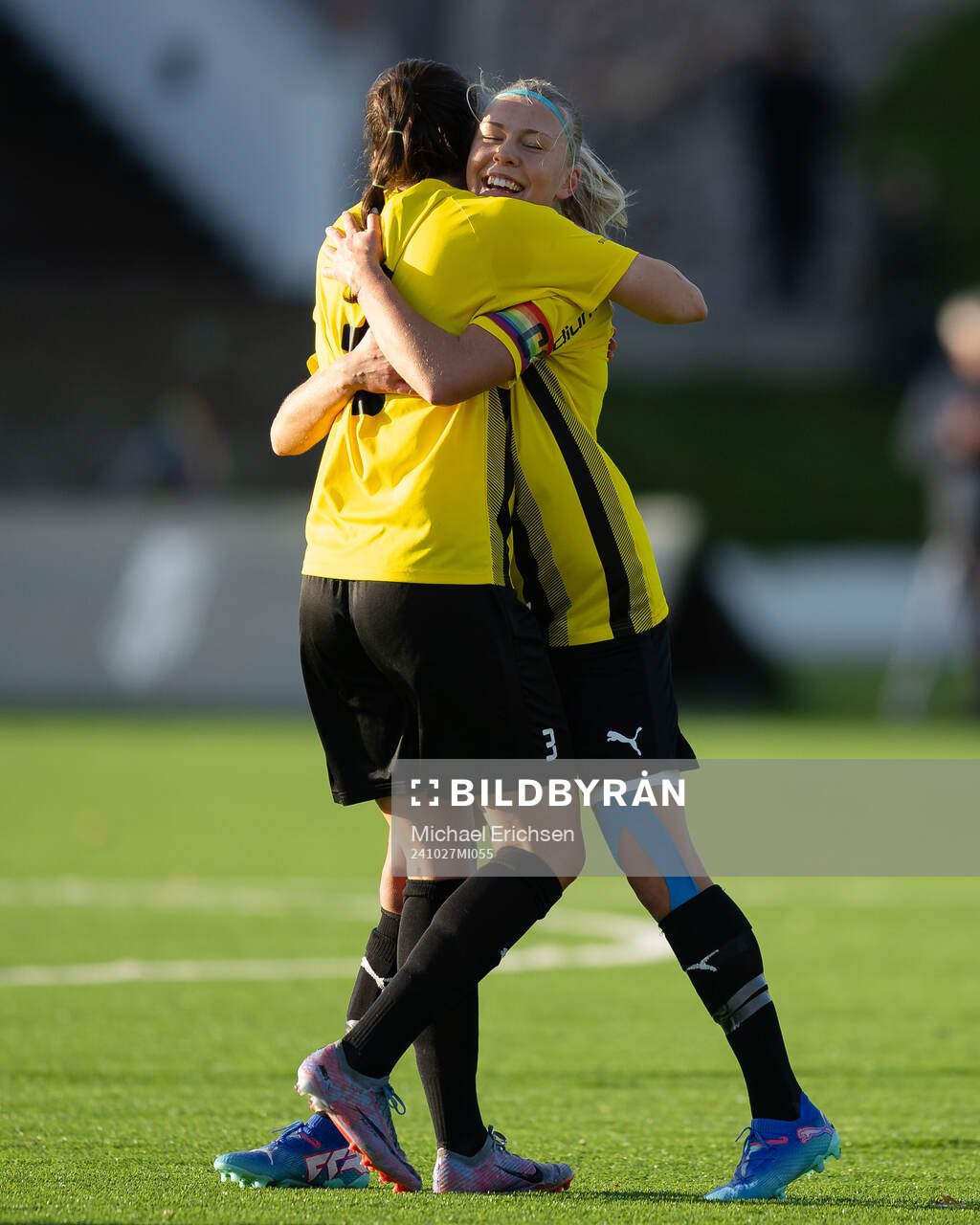 Häckens Andrea Simonovic jublar