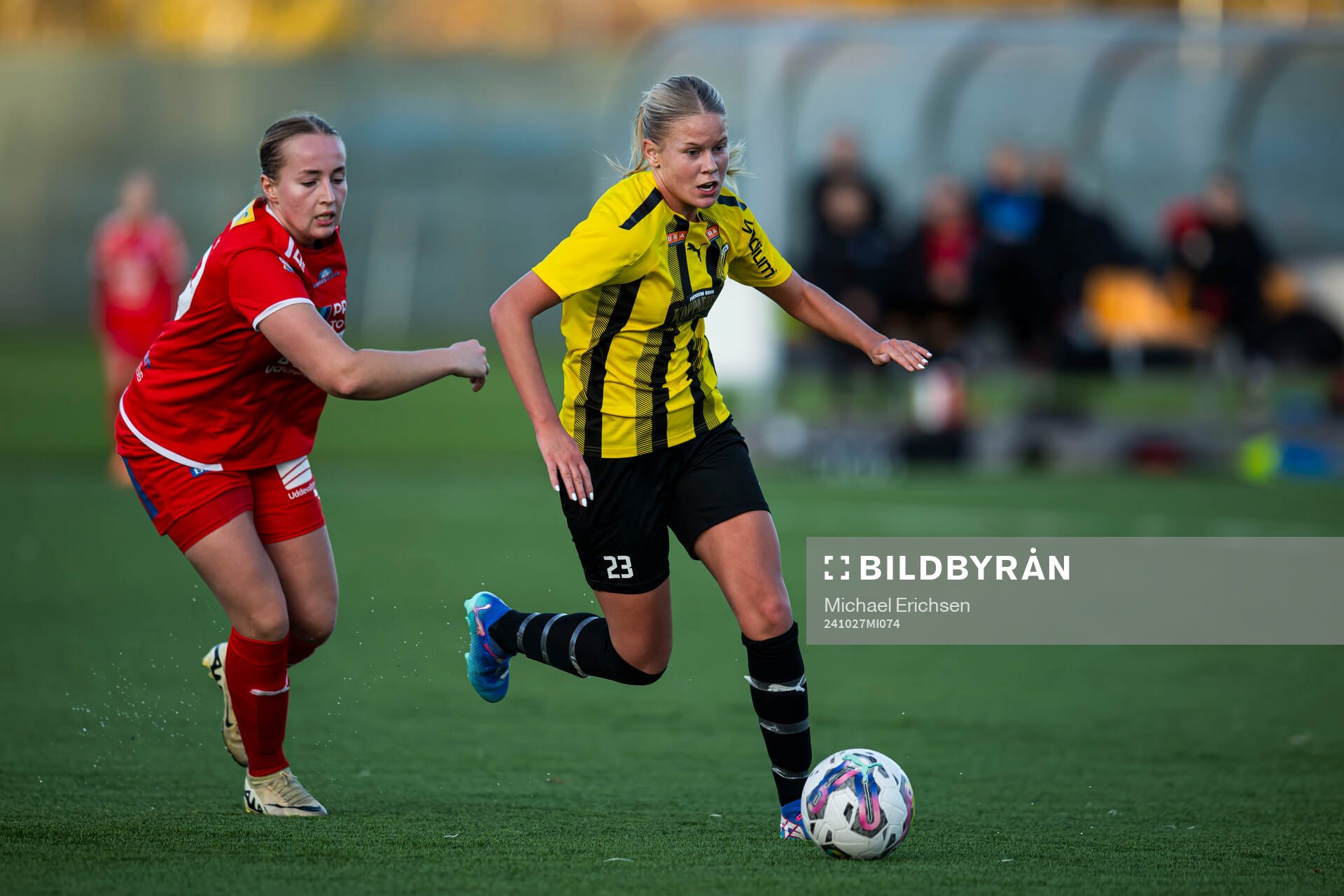 Rössös Stella Ullberg och Häckens Tess Olausson