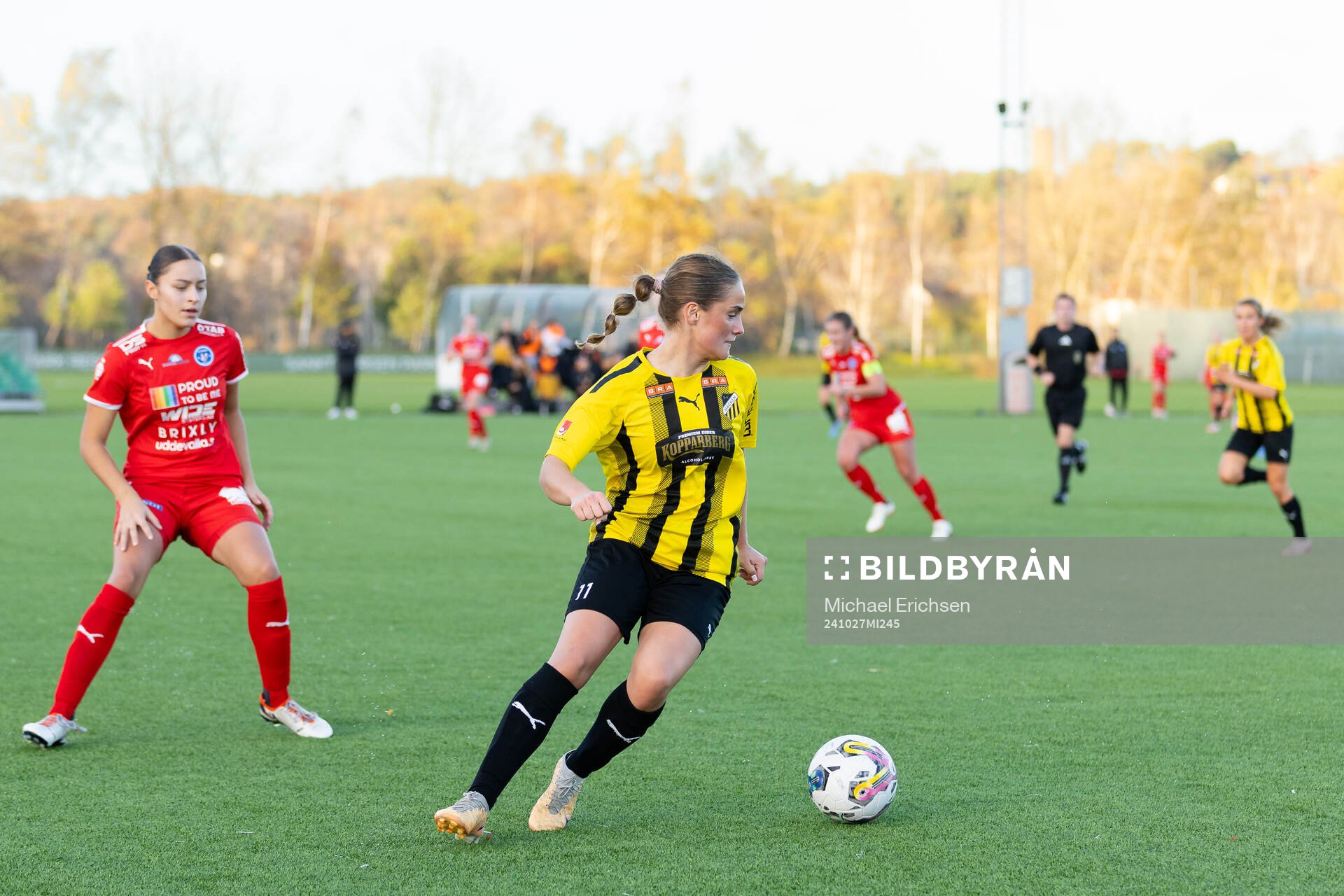 Häckens Flutura Cela under fotbollsmatchen i Division 1 södra mellan Häcken och Rössö den 27 oktober 2024 i Göteborg. 