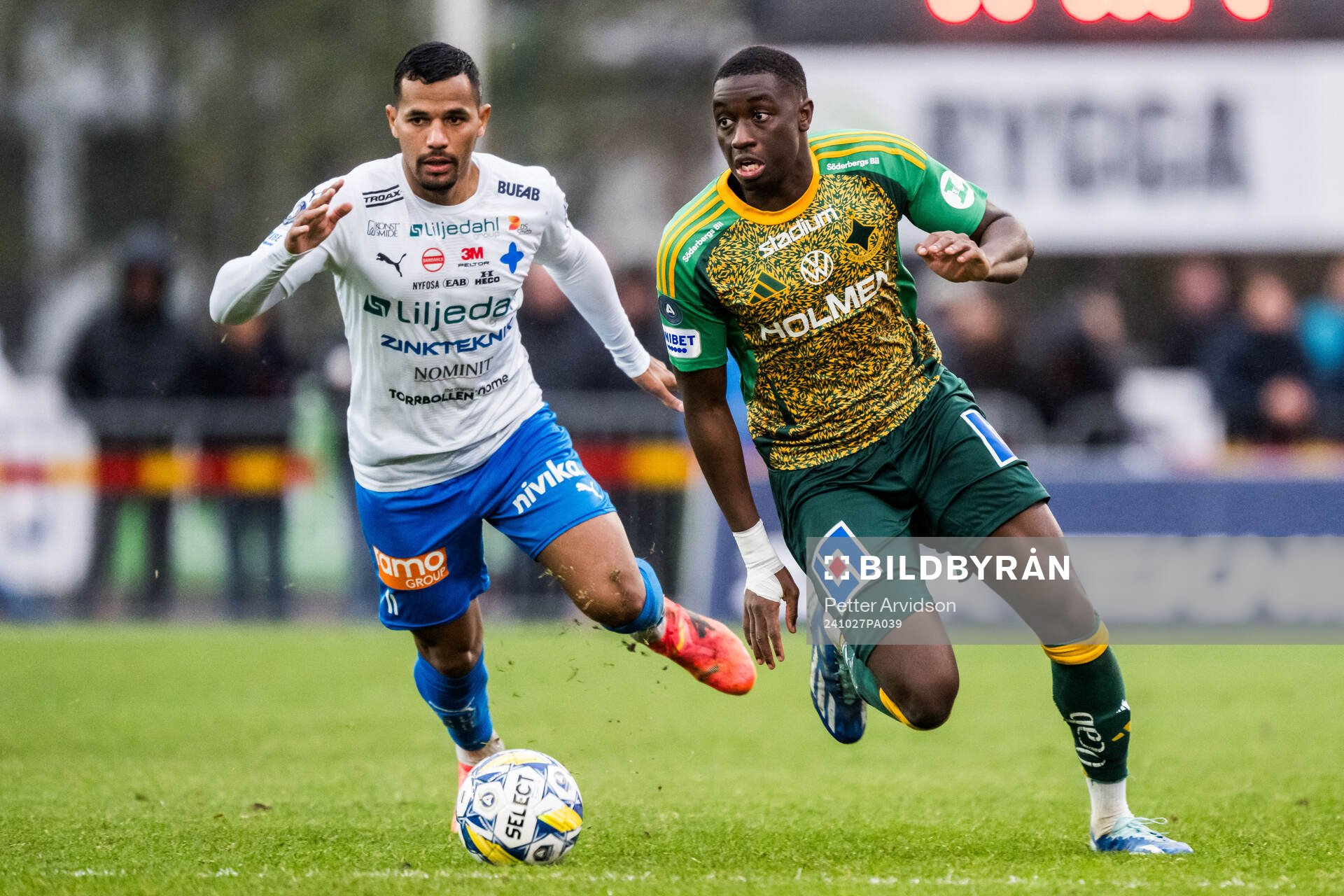 Värnamos Wenderson Oliveira do Nascimento och IFK