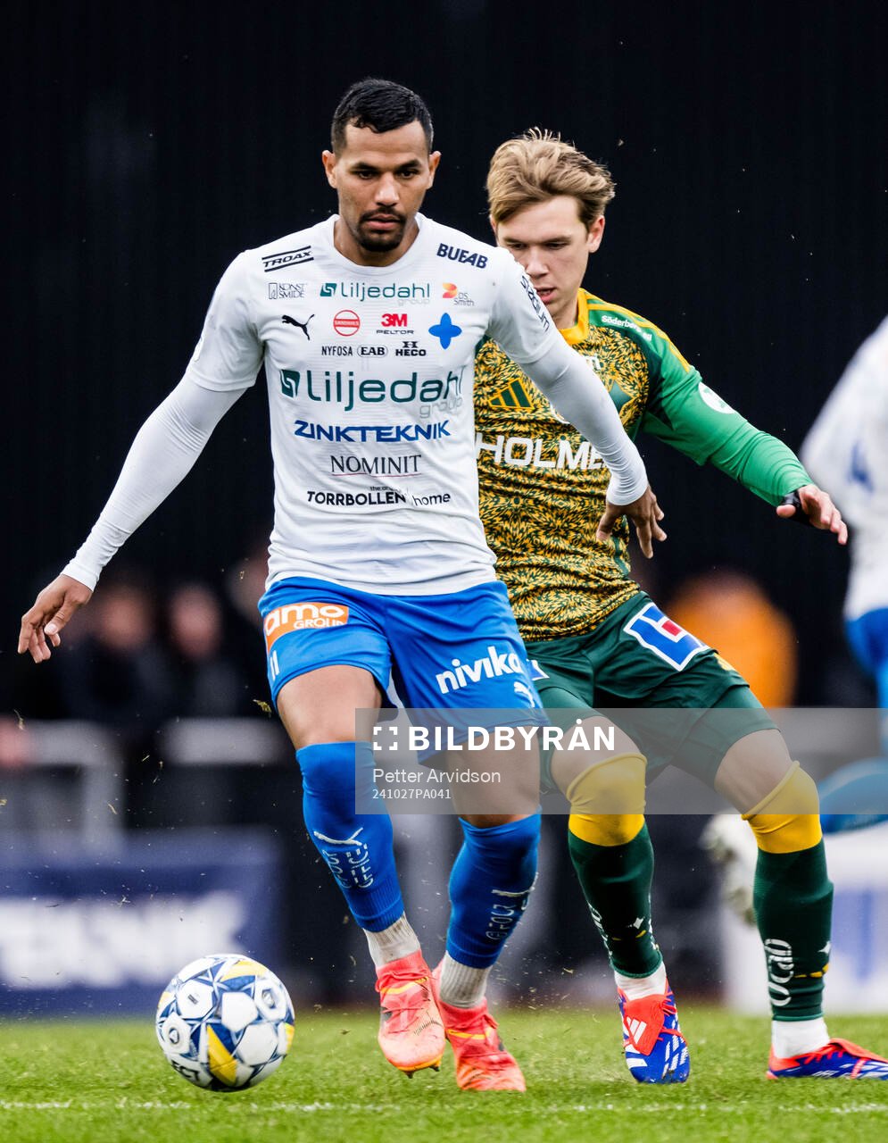Värnamos Wenderson Oliveira do Nascimento och IFK