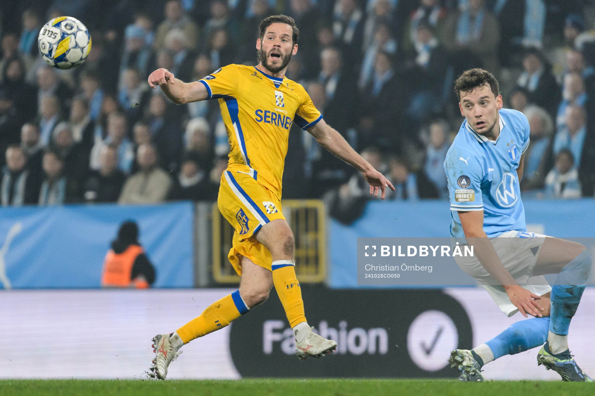 IFK Göteborgs Emil Salomonsson och Malmö FFs Colin Rösler