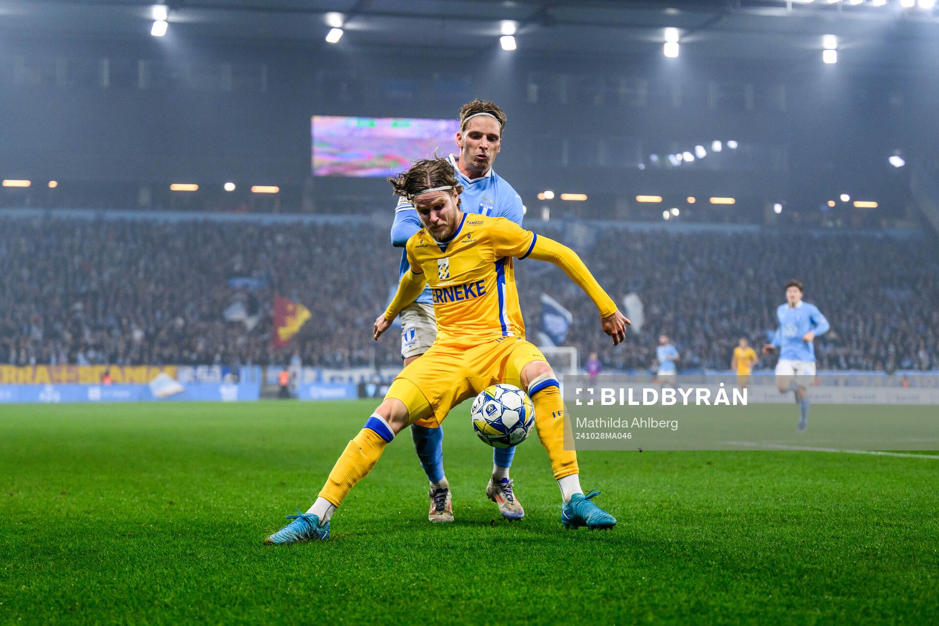 IFK Göteborgs Gustaf Norlin och Malmö FFs Jens Stryger