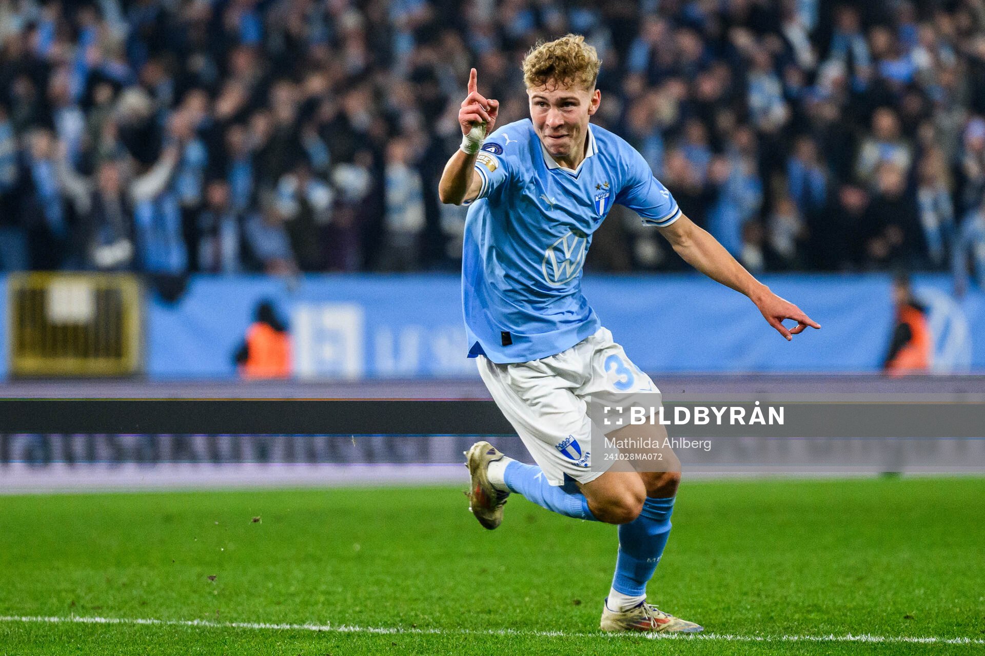 Malmö FFs Hugo Bolin jublar