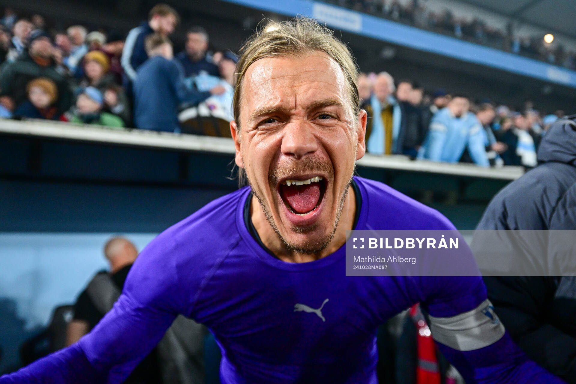 Malmö FFs målvakt Johan Dahlin jublar