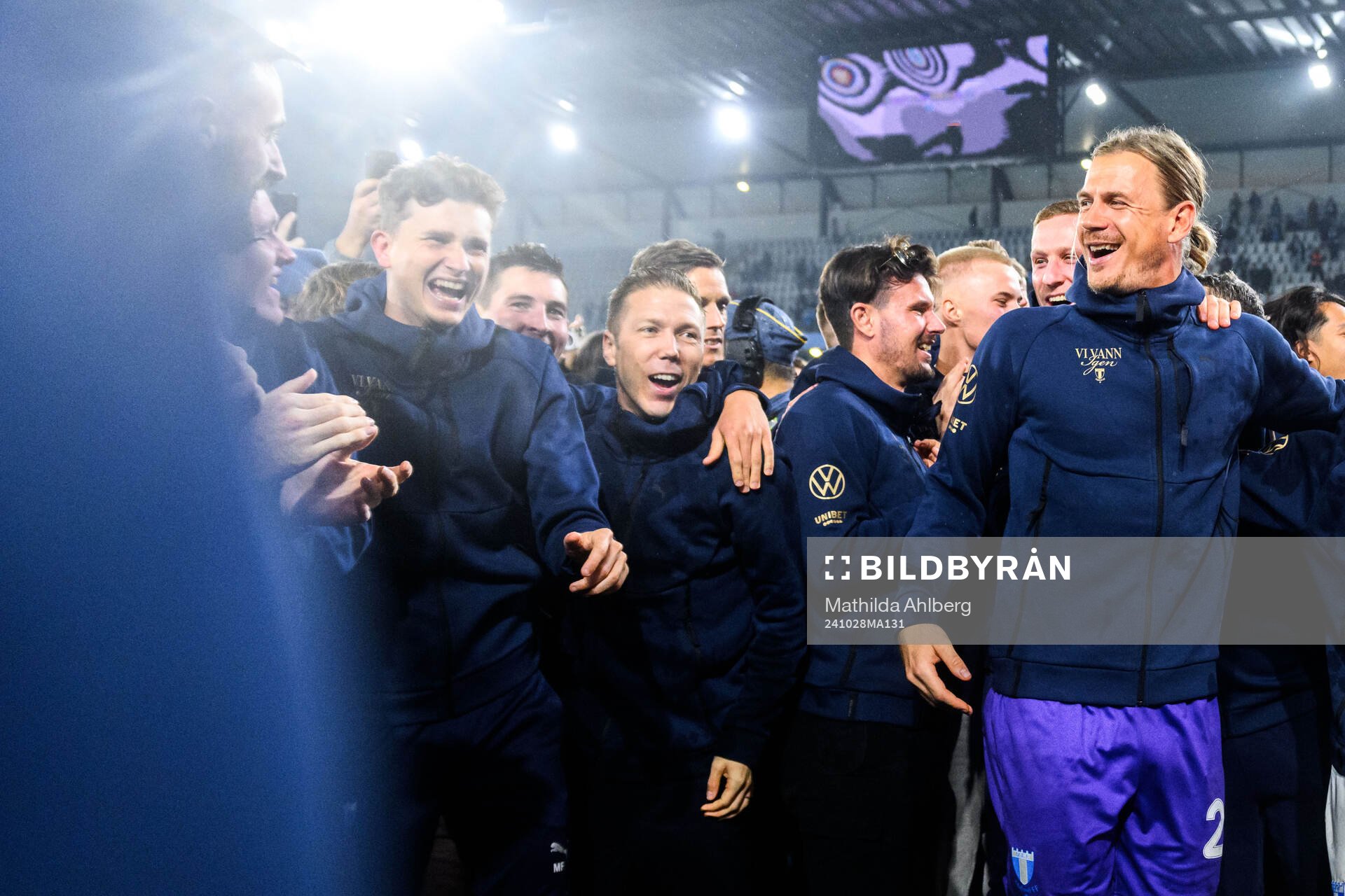 Malmö FFs målvakt Johan Dahlin jublar