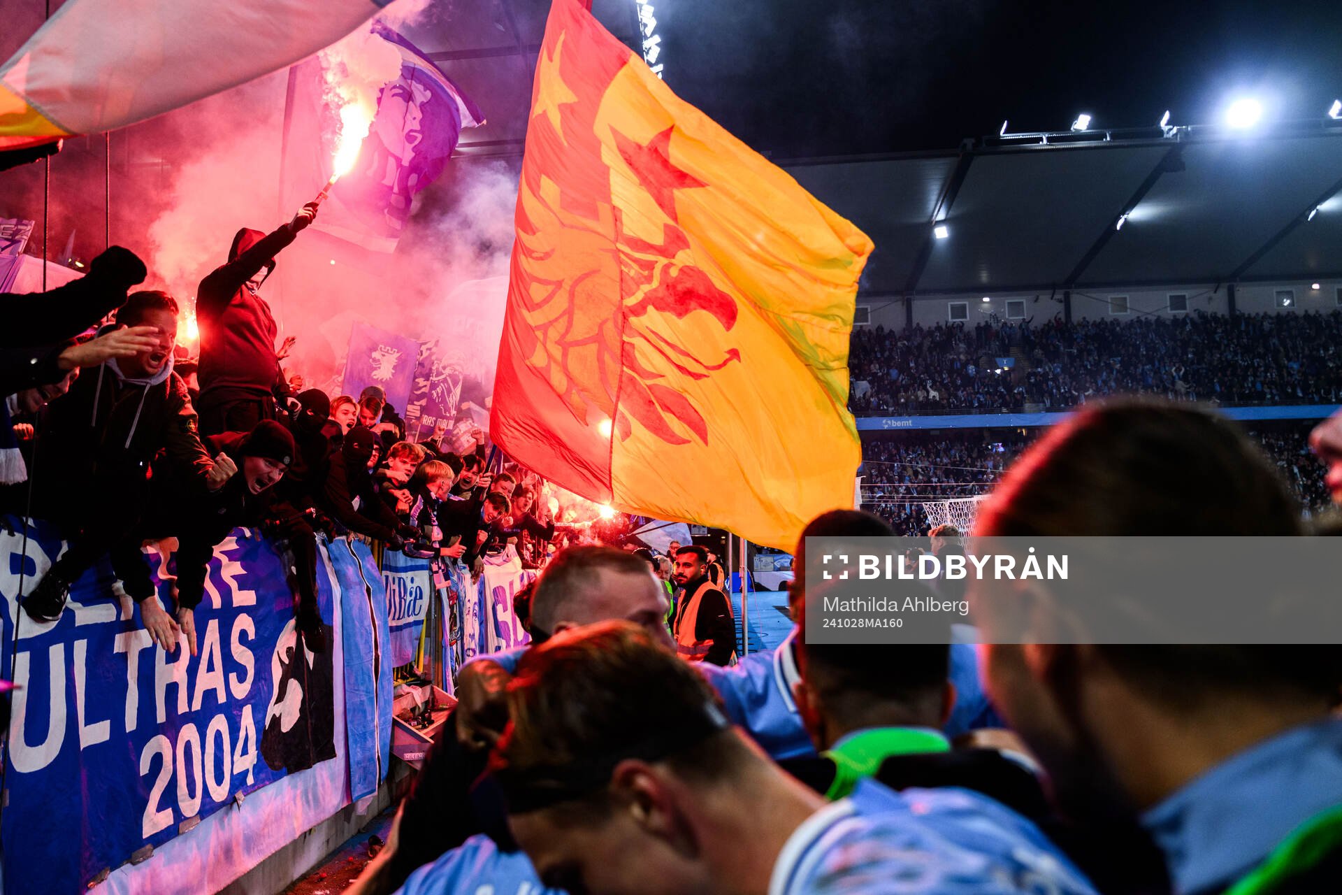 Malmö FFs supportrar jublar