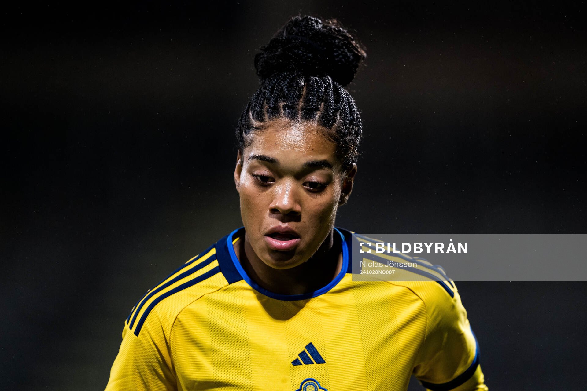 Evelina Duljan of Sweden