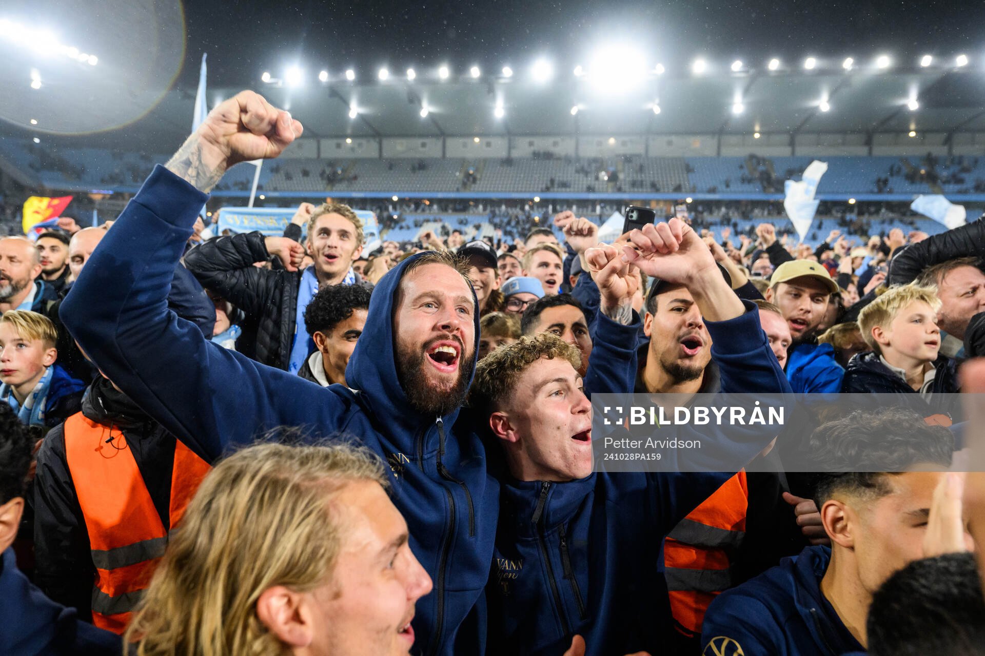 Malmö FFs Pontus Jansson och Hugo Bolin jublar
