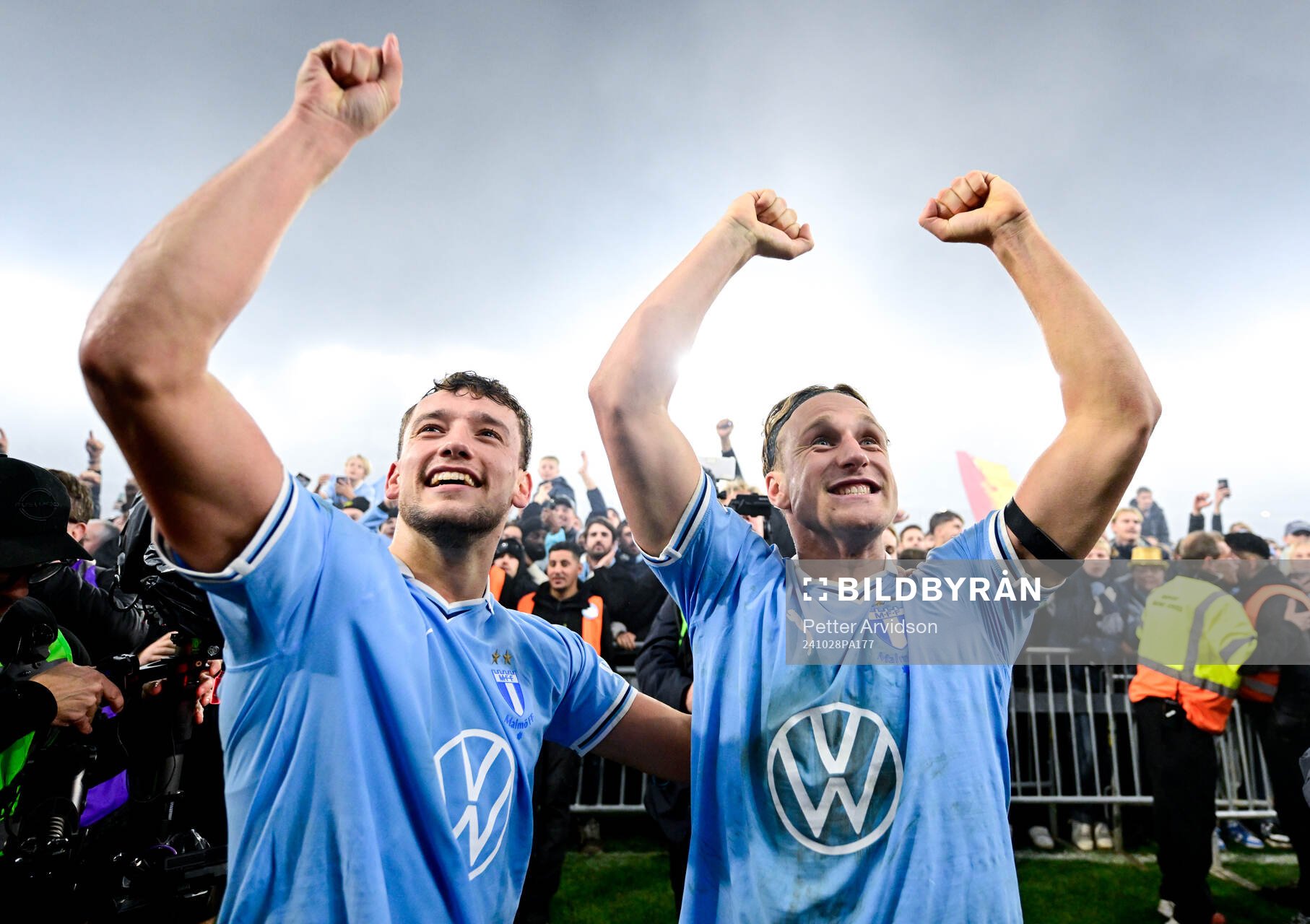 Malmö FFs Colin Rösler och Erik Botheim jublar