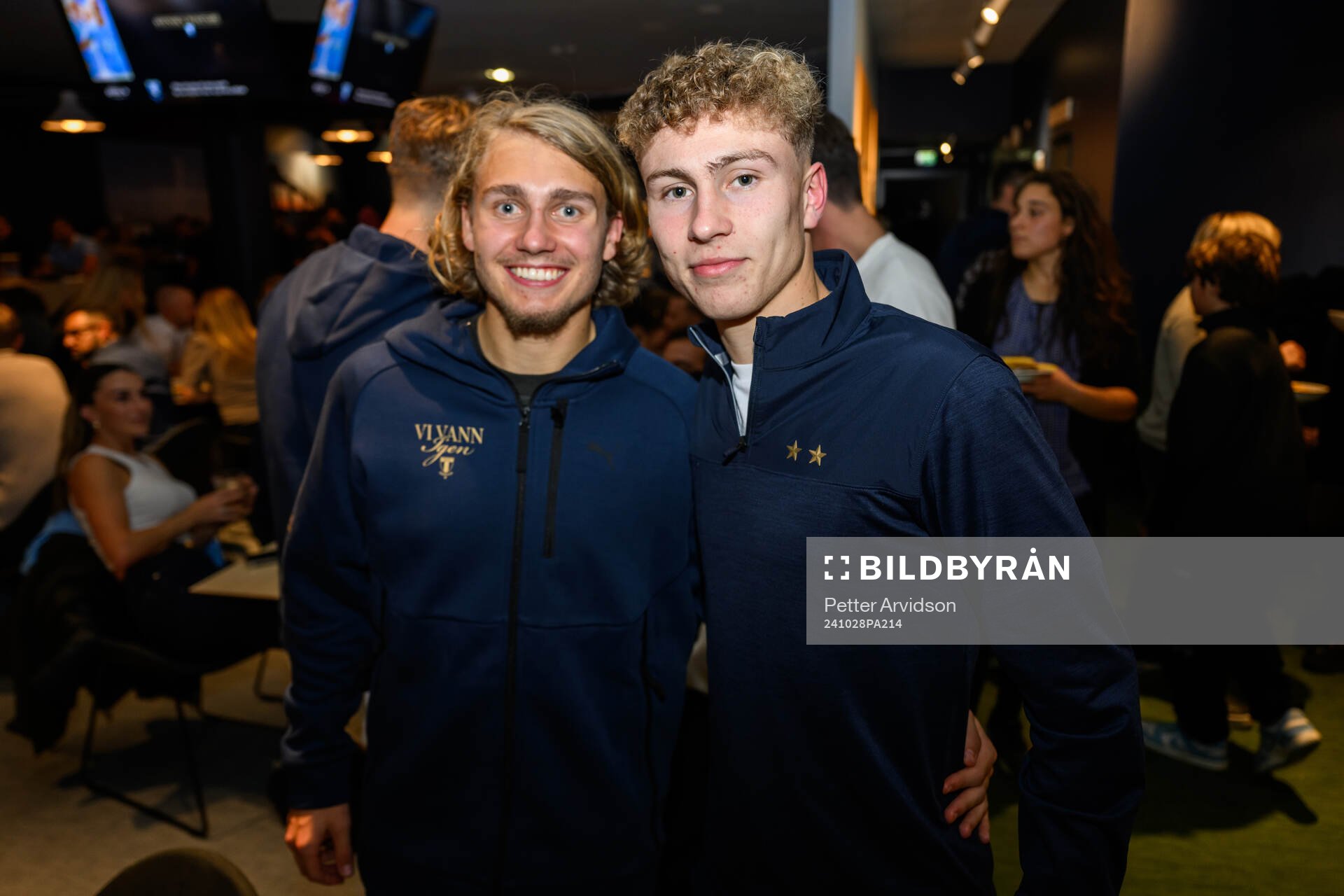 Sebastian Nanasi och Malmö FFs Hugo Bolin på guldbanketten