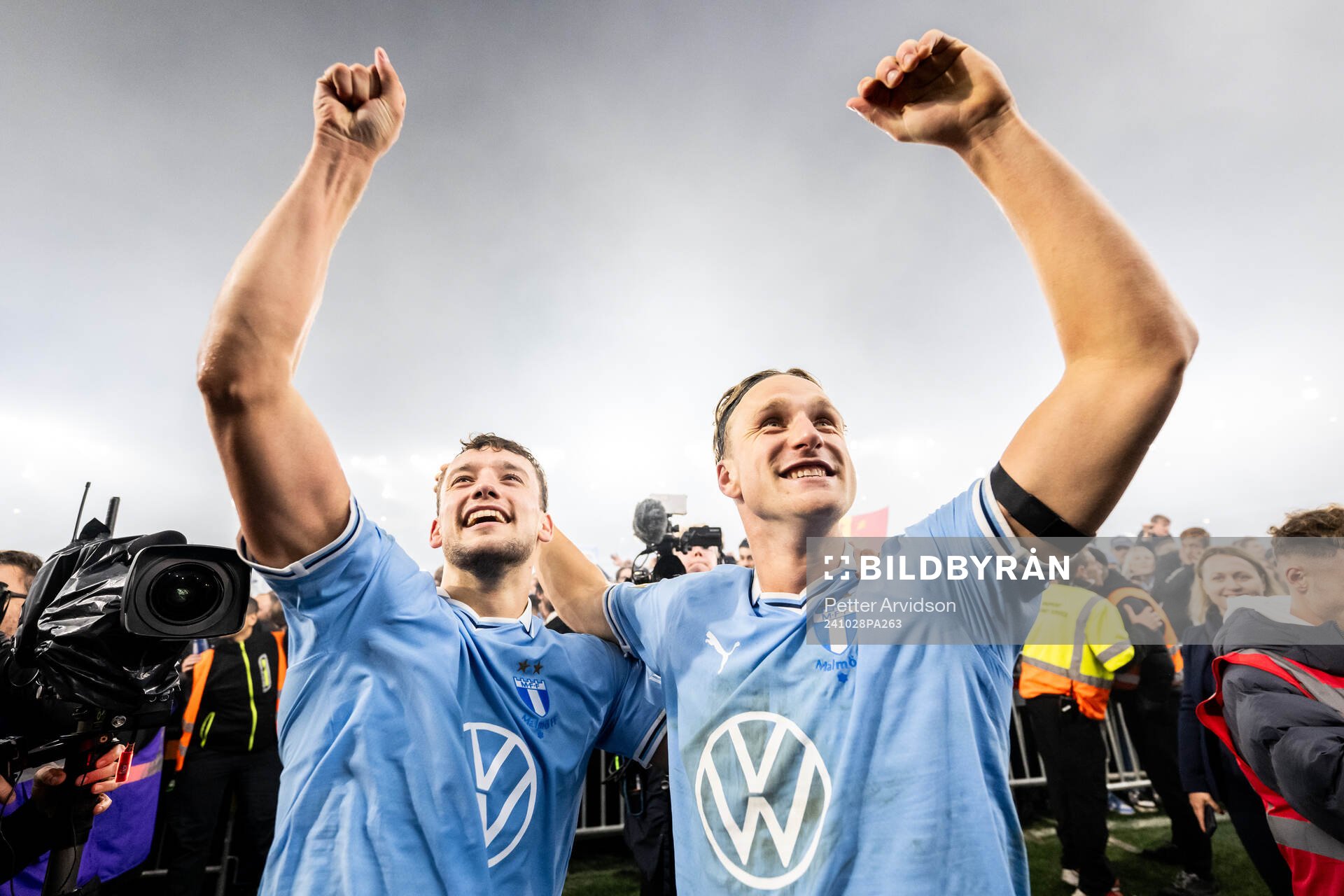Malmö FFs Colin Rösler och Erik Botheim jublar