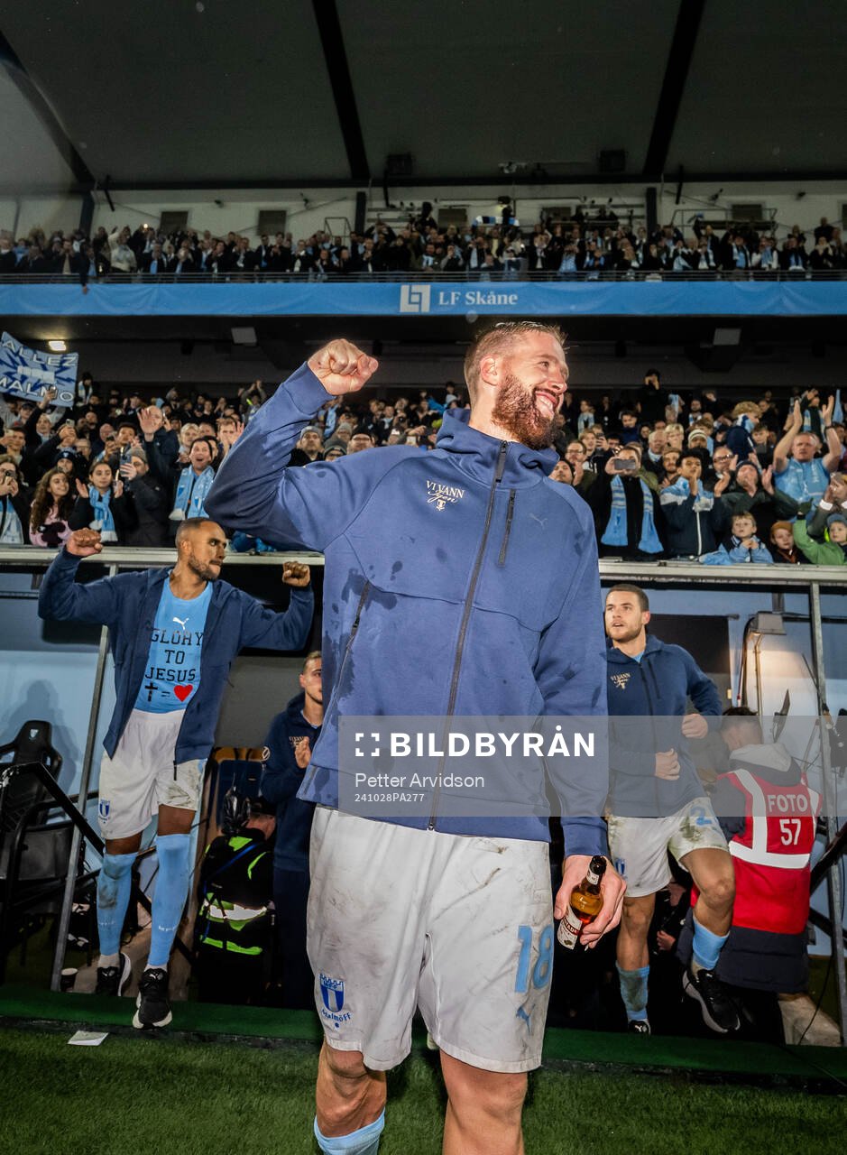 Malmö FFs Pontus Jansson jublar