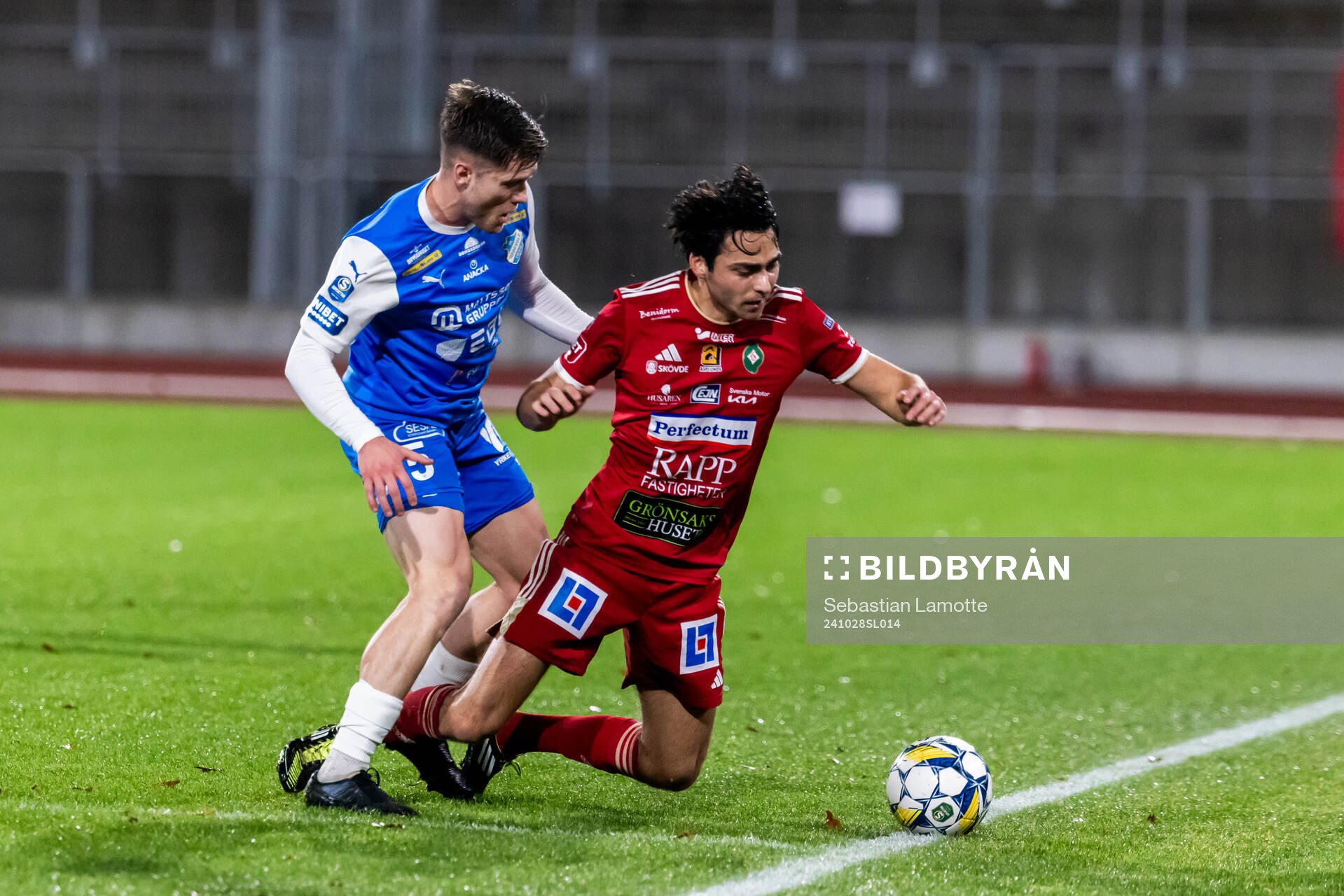 Oddevolds Anton Snibb och Skövde AIKs Armend Suljev