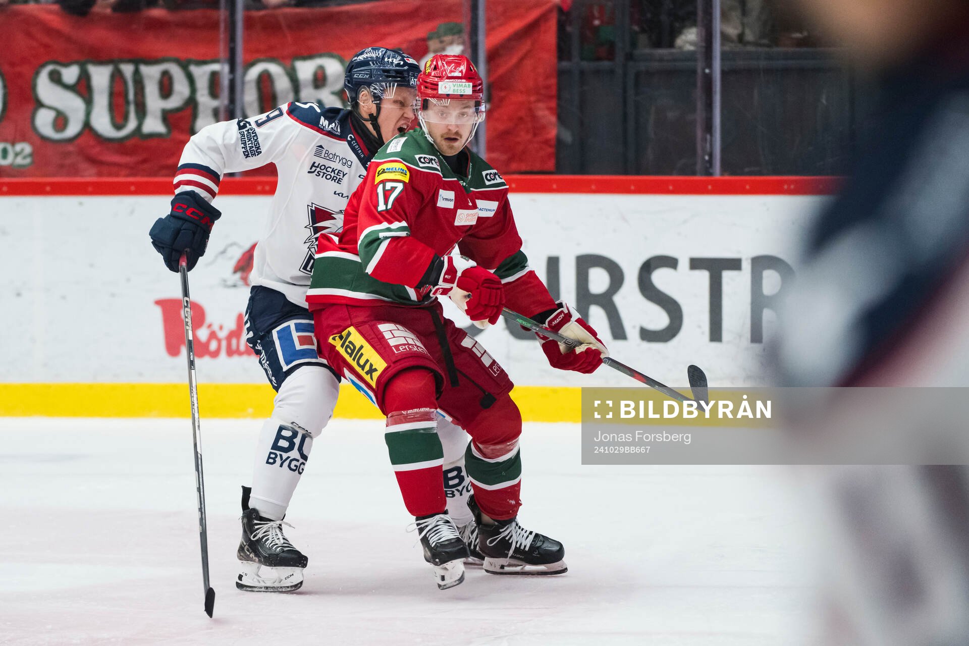 Modos Riley Woods och Linköpings Erik Norén
