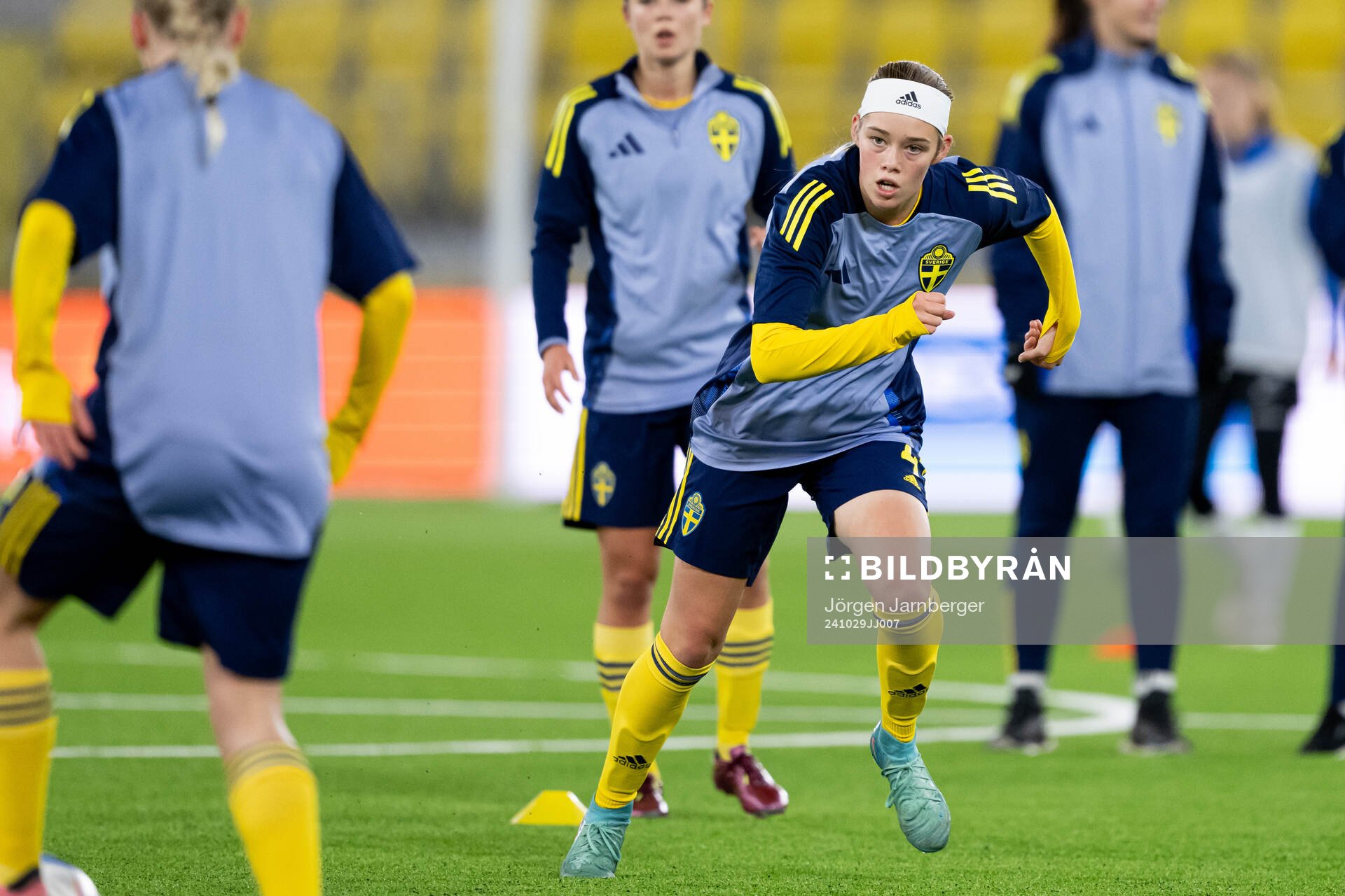 Roos Huitzing of Sweden