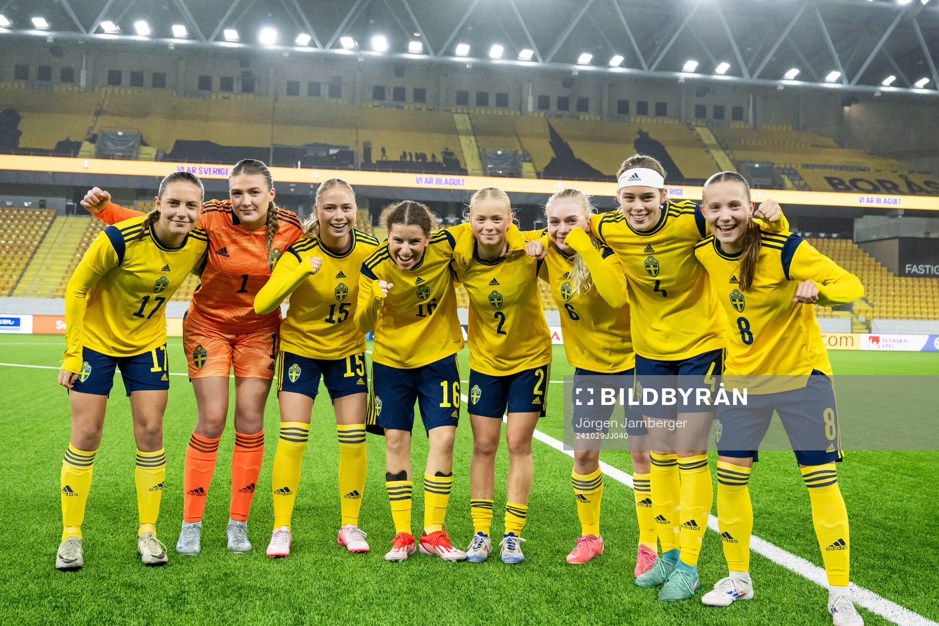 Klara Ahnberg, goalkeeper Fanny Jurander, Nicole Molin