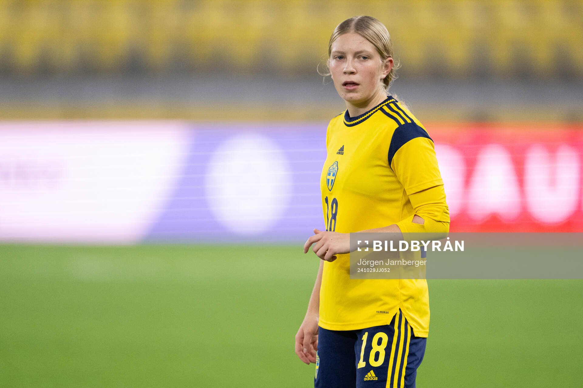 Thea Carlsson of Sweden