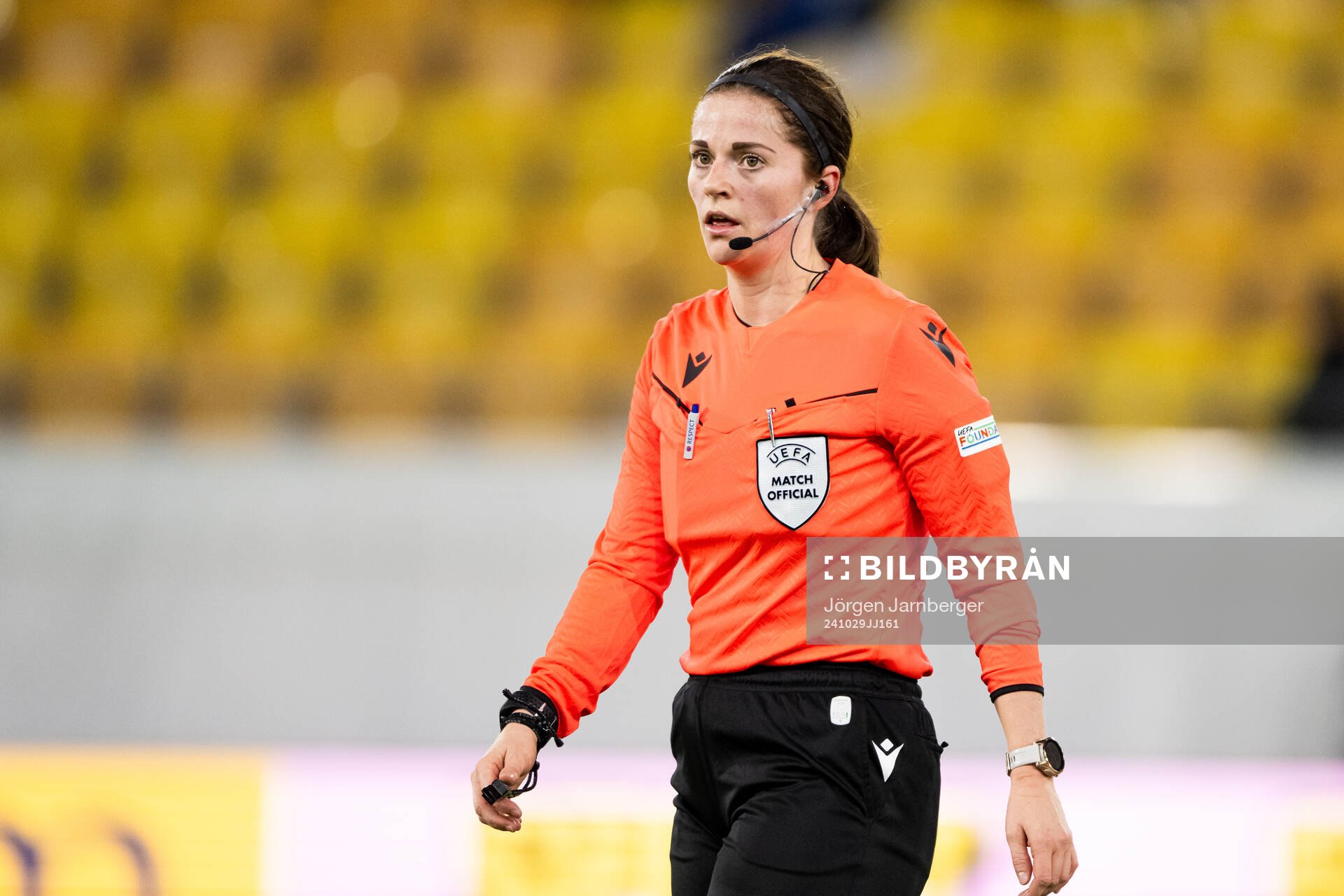 Referee Kathrina Huber
