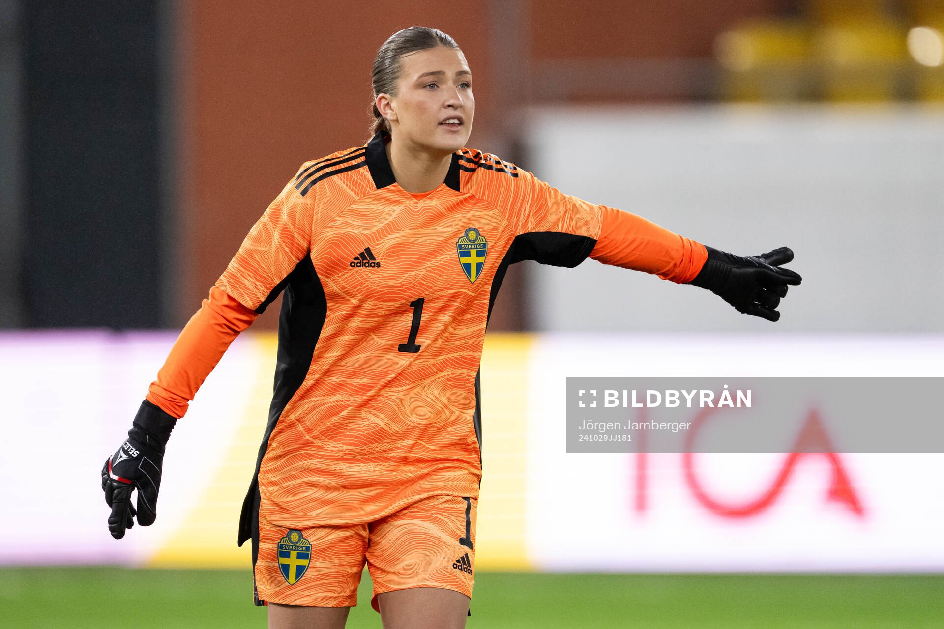 Goalkeeper Fanny Jurander of Sweden