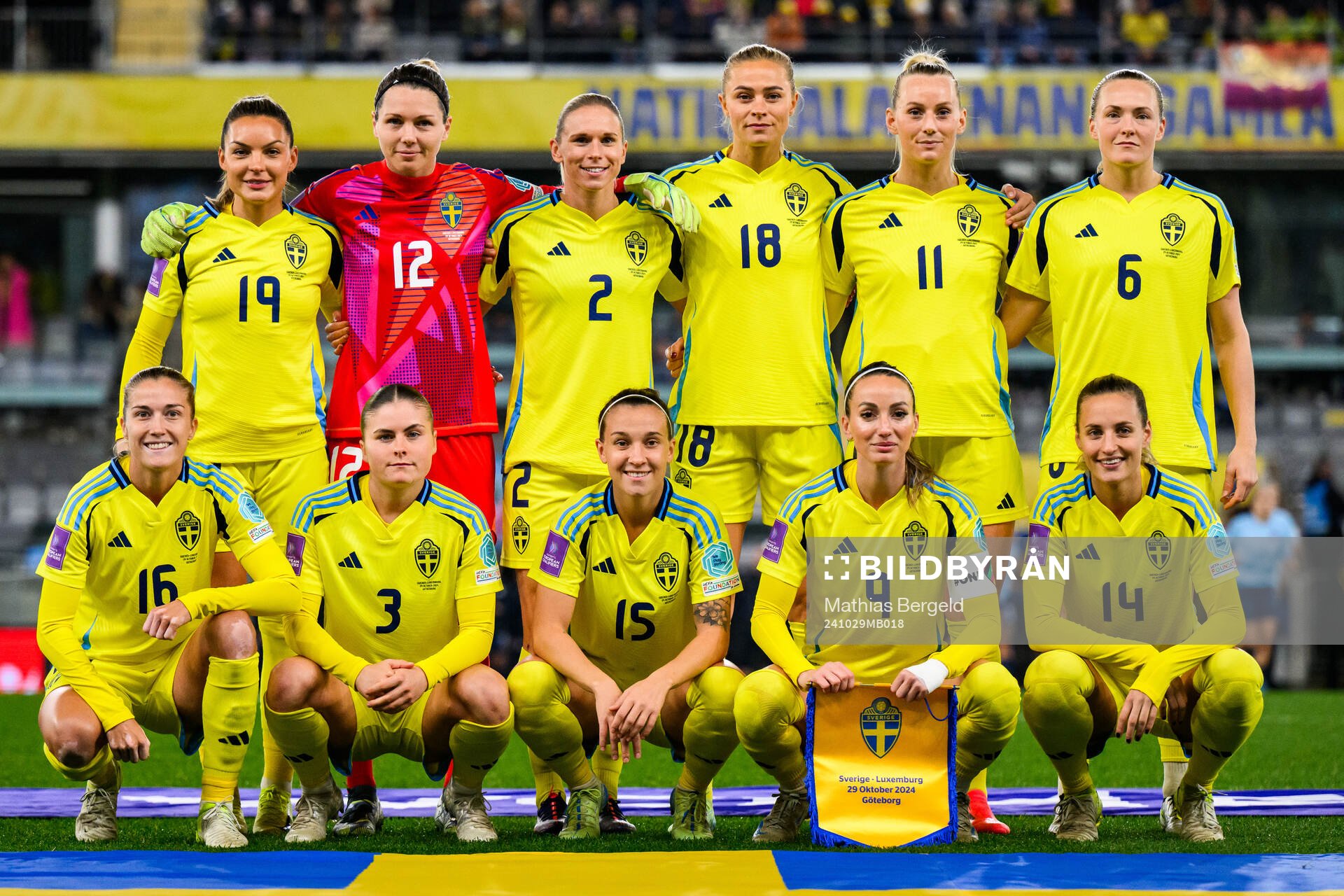 Johanna Rytting Kaneryd, goalkeeper Jennifer Falk, Jonna