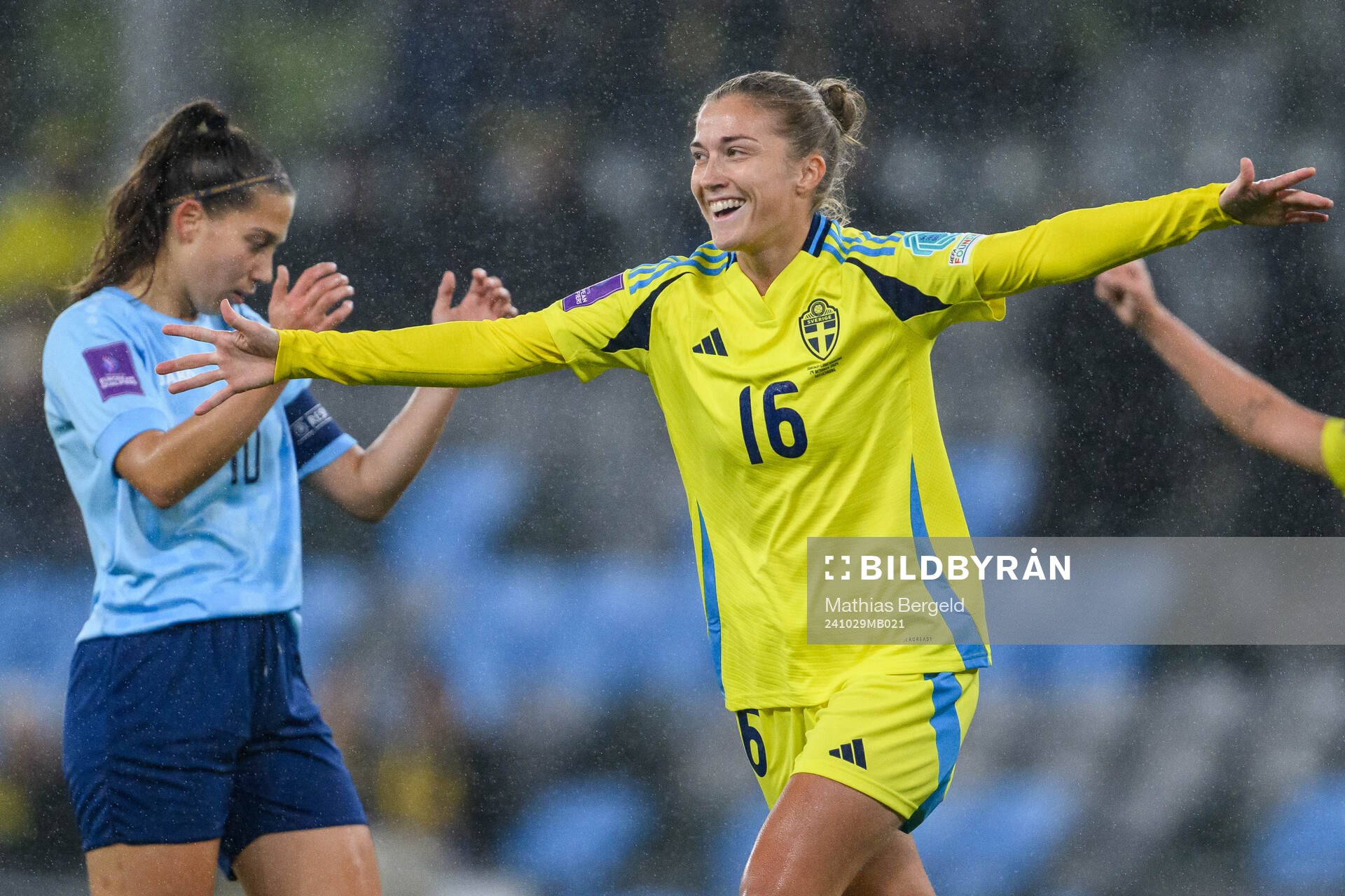 Filippa Angeldahl of Sweden celebrates