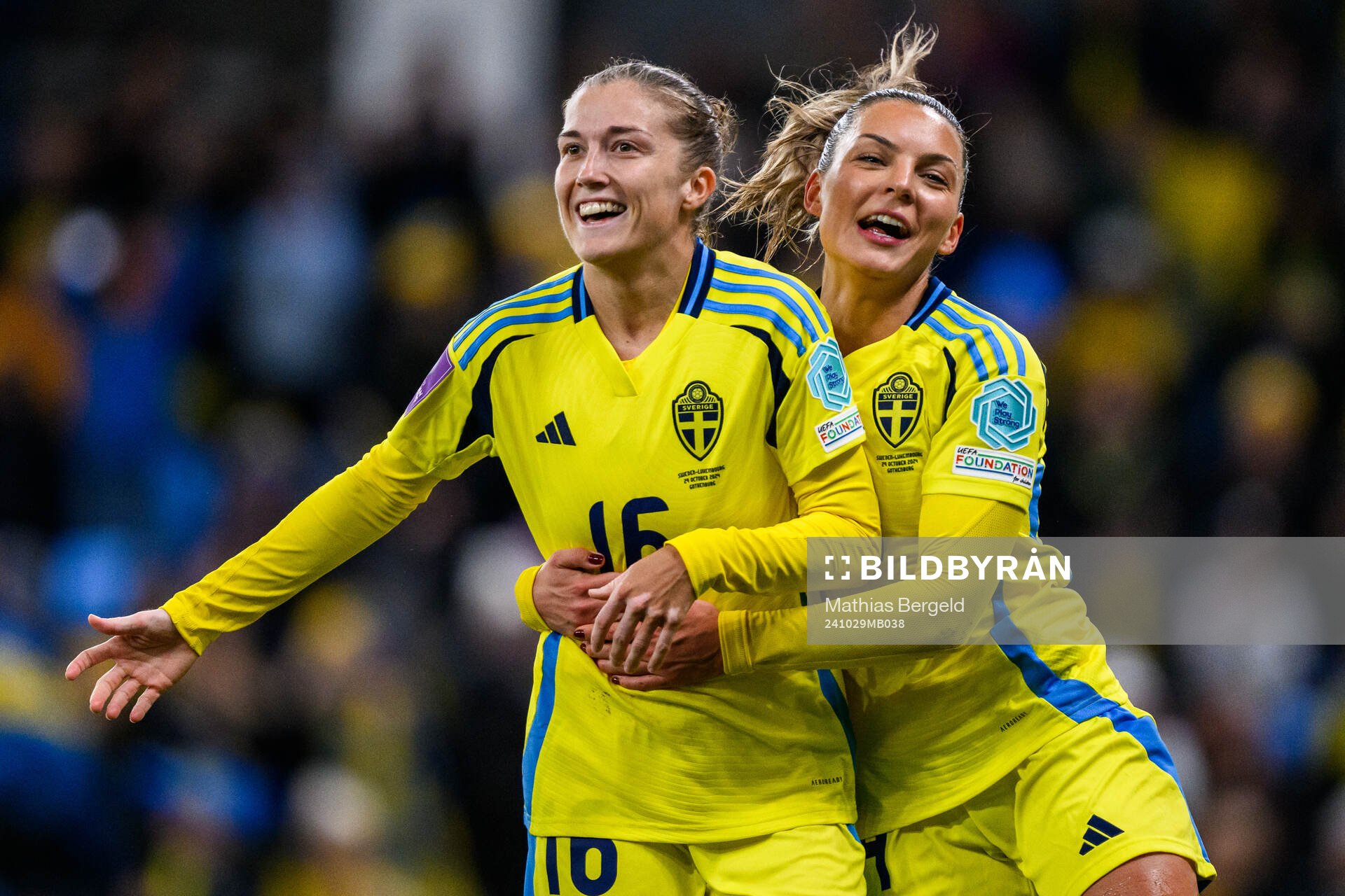 Filippa Angeldahl and Johanna Rytting Kaneryd of Sweden