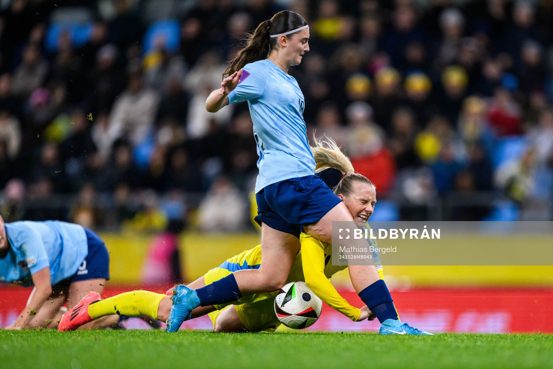 Stina Blackstenius of Sweden and Ana Barbosa Abreu of