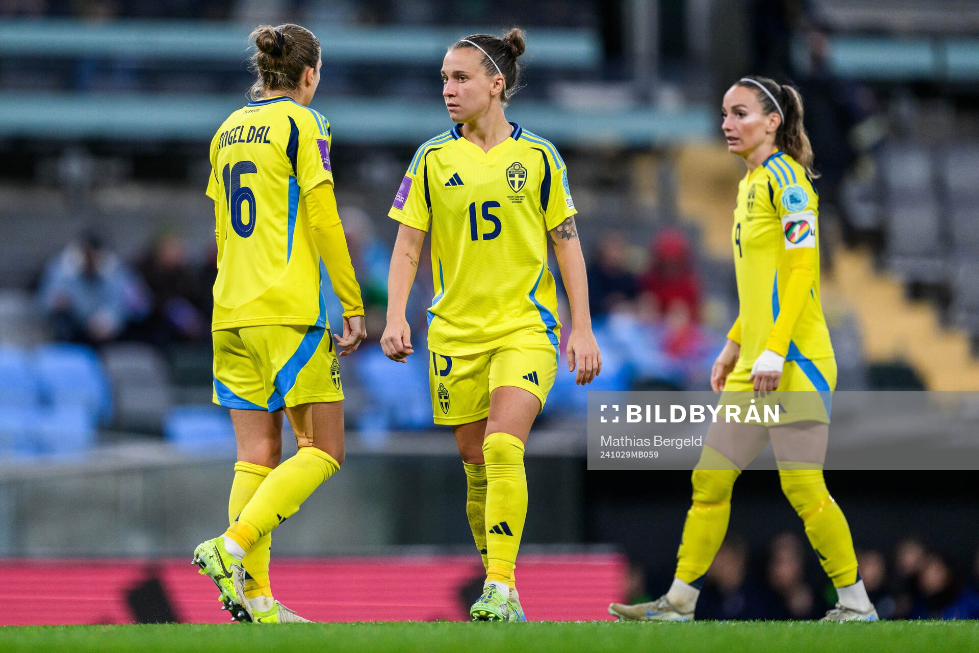 Filippa Angeldahl, Julia Zigiotti Olme and Kosovare Asllani