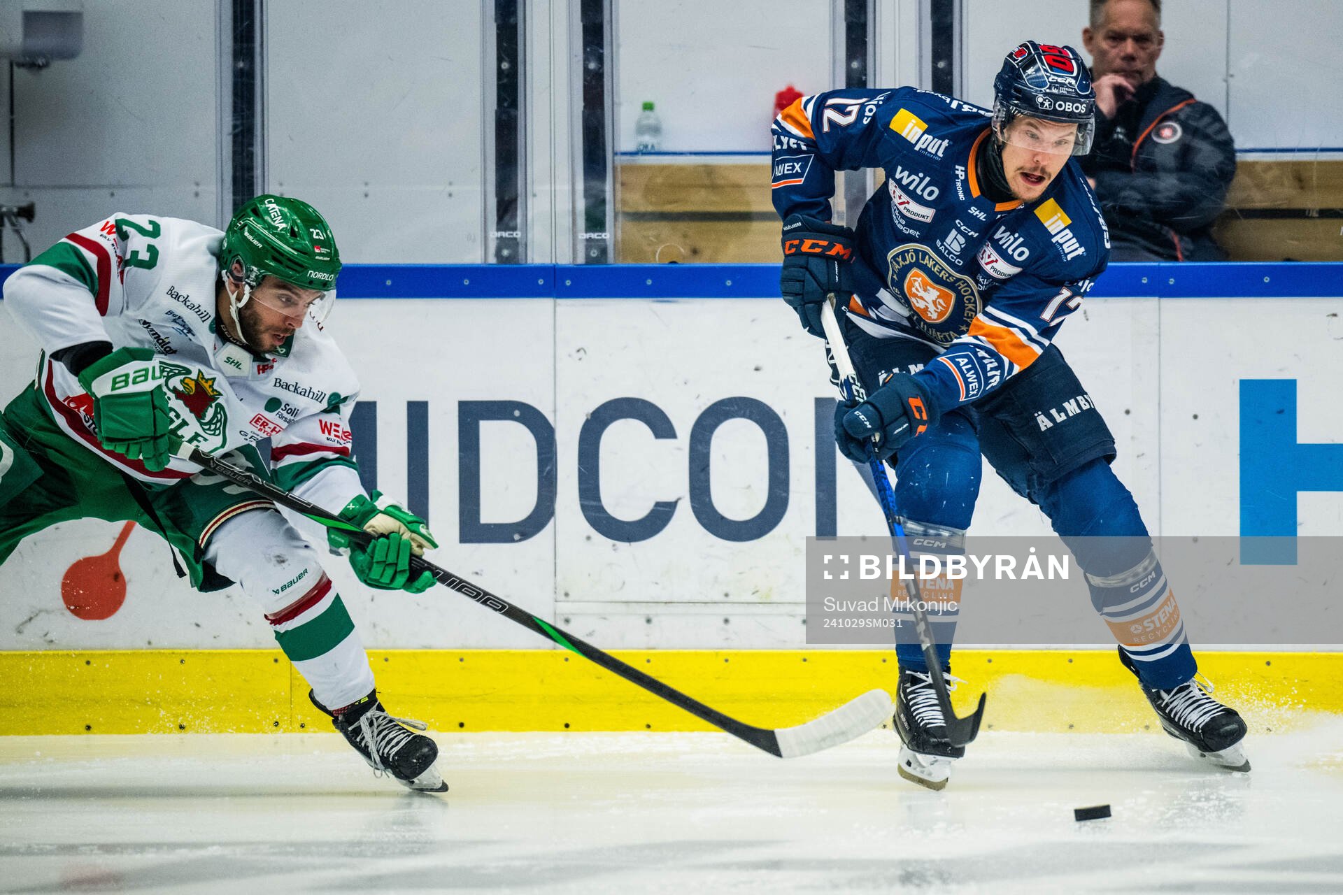 Rögles Josh Dickinson och Växjös Otto Koivula
