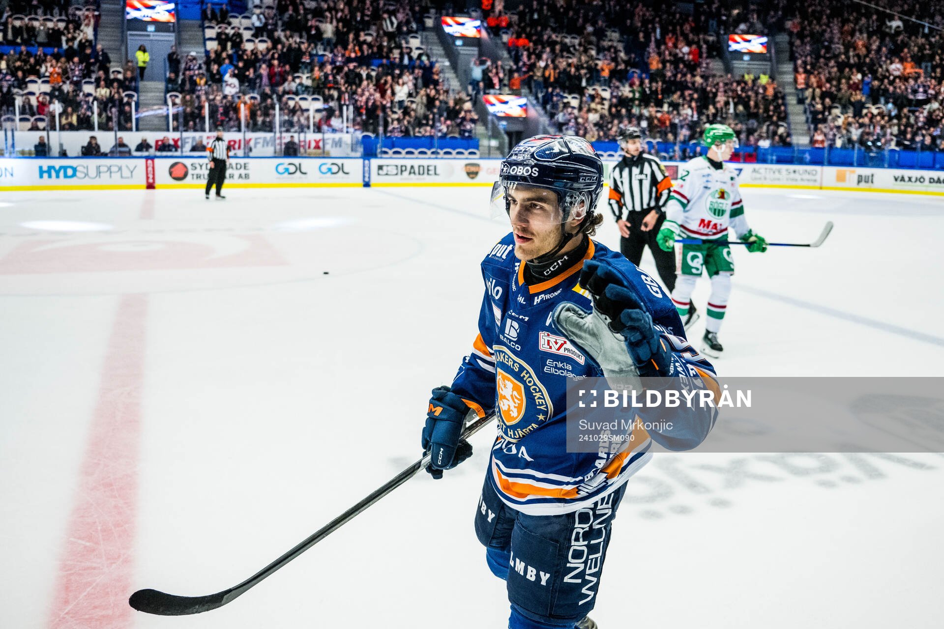 Växjös Felix Robert jublar