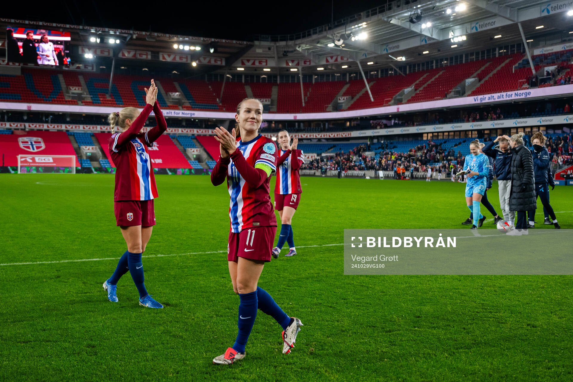 Guro Reiten of Norway celebrates