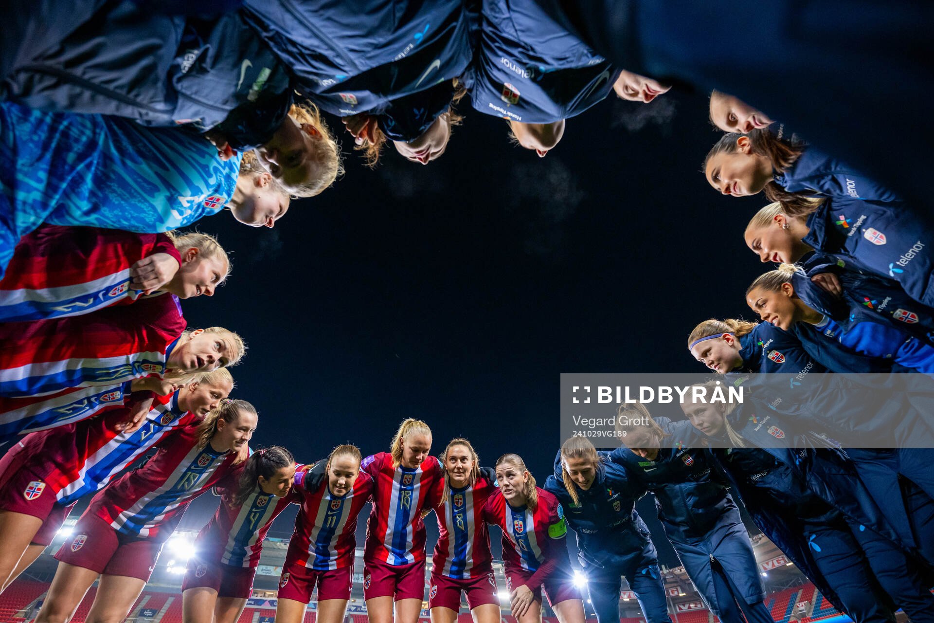 Emilie Woldvik, Ada Hegerberg, Guro Bergsvand, Elisabeth