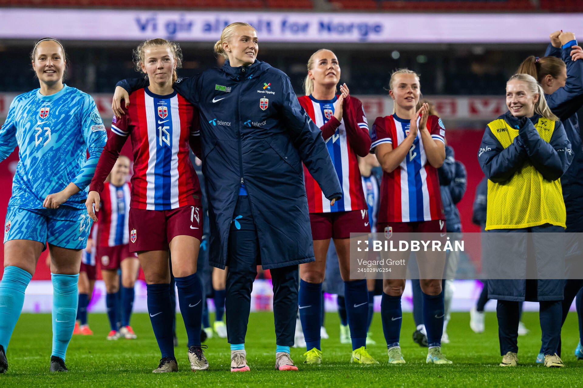 Goalkeeper Aurora Mikalsen, Justine Kielland, goalkeeper