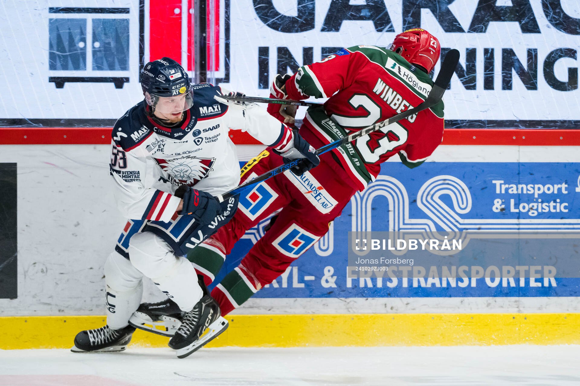 Linköpings Adam Hofbauer och Modos Tobias Winberg