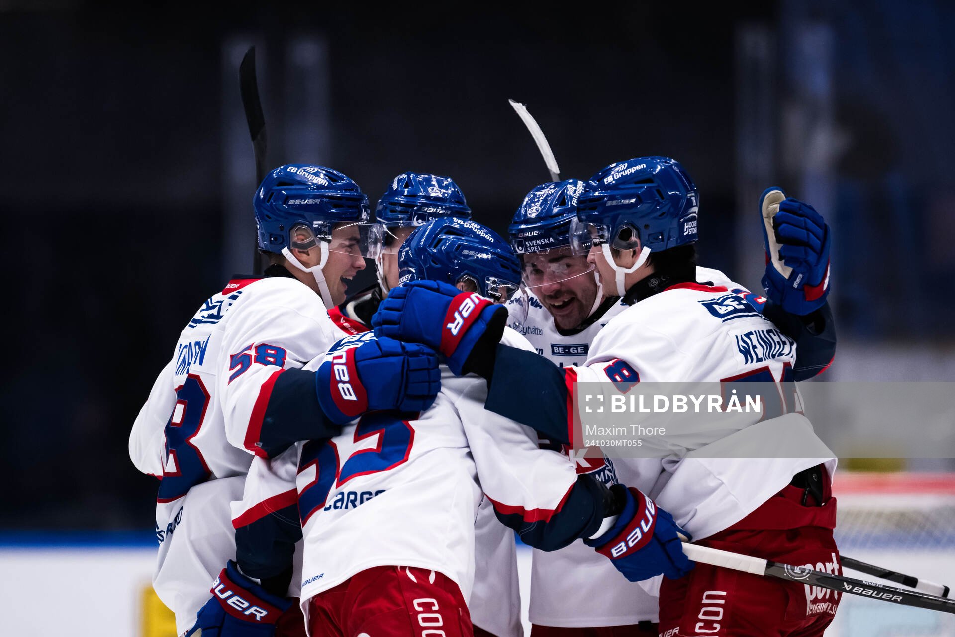 IK Oskarshamns Ludvig Östman jublar