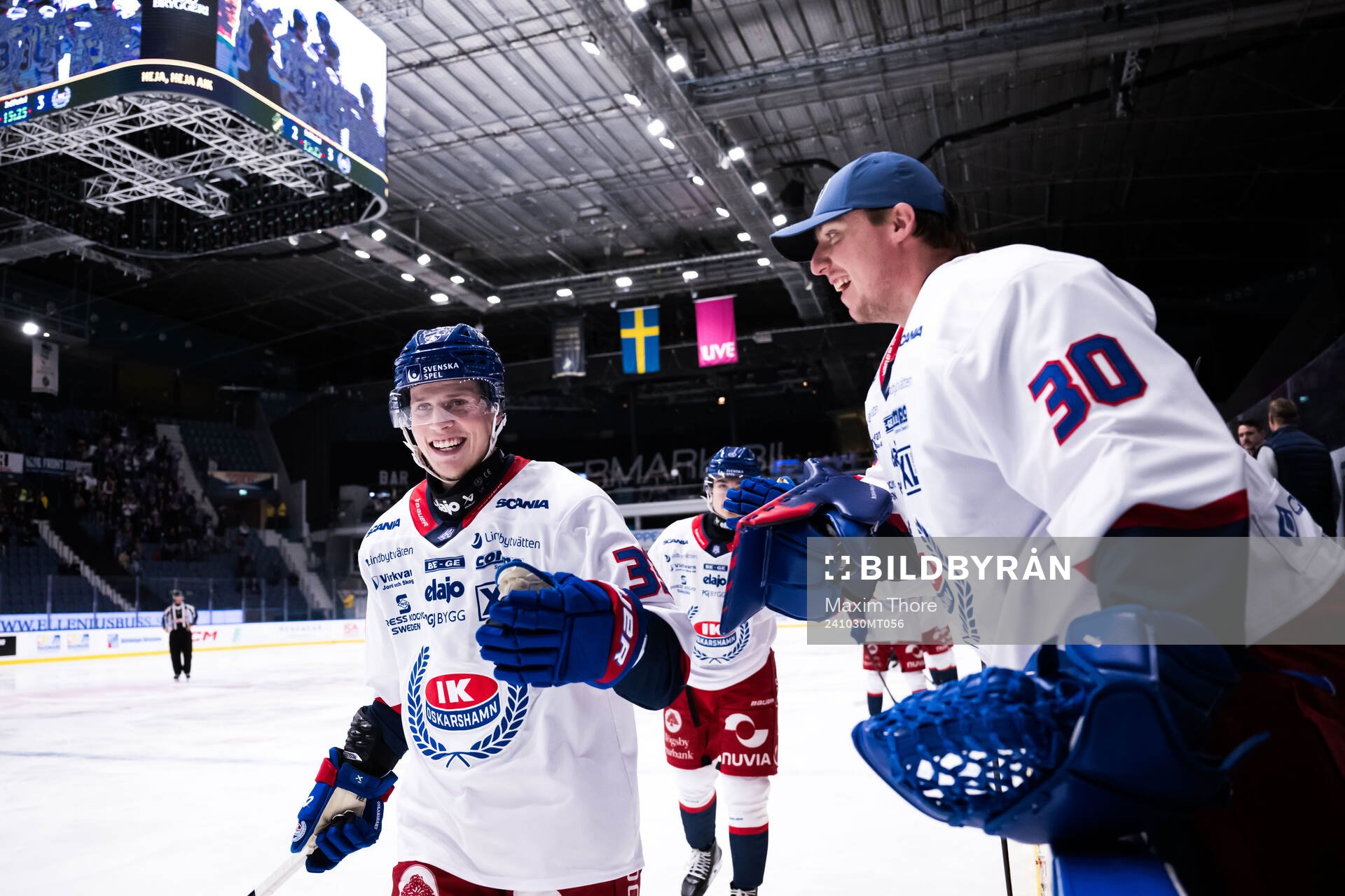 IK Oskarshamns Ludvig Östman jublar