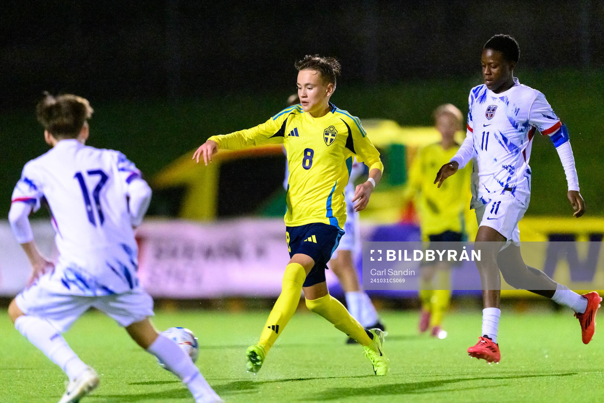 Nikolas Jovanovic of Sweden and Abdoulie Jatta of Norway