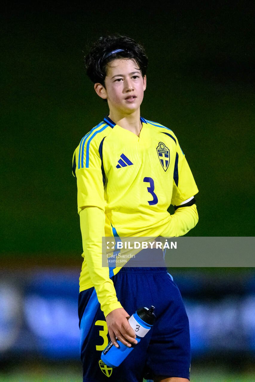 Jonatan Linde of Sweden