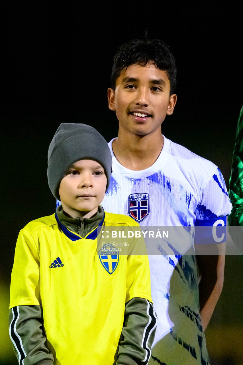 Immanuel Silalahi of Norway at lineup