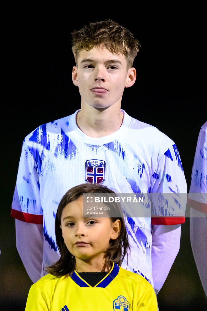 Noah Evensen of Norway at lineup