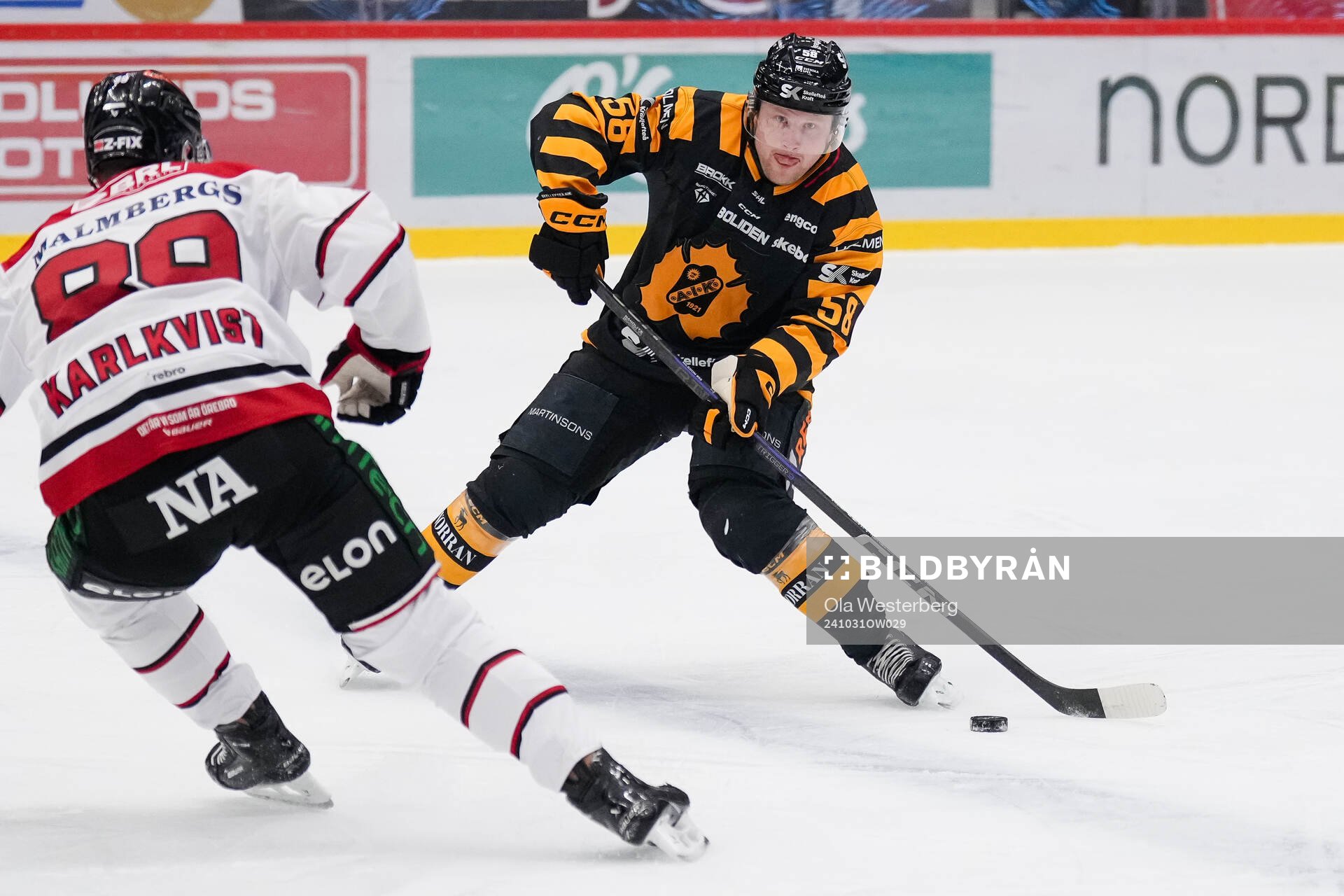 Örebros Patrik Karlkvist och Skellefteås Oskar Nilsson