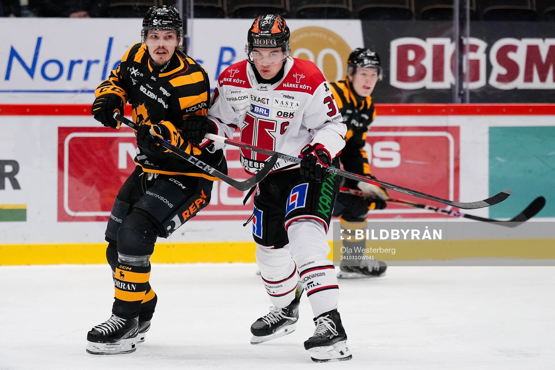 Örebros Glenn Gustafsson och Skellefteås Jonathan Johnson