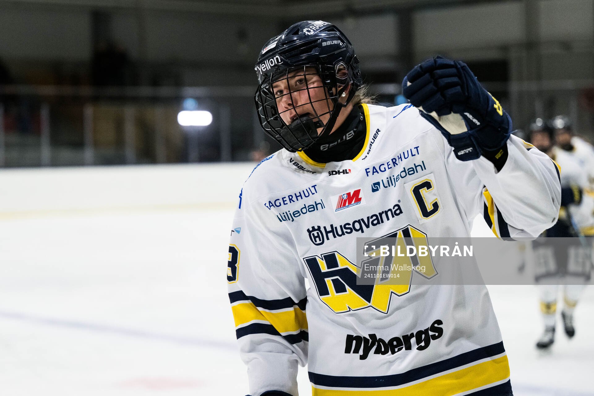 HV71s Elin Svensson jublar