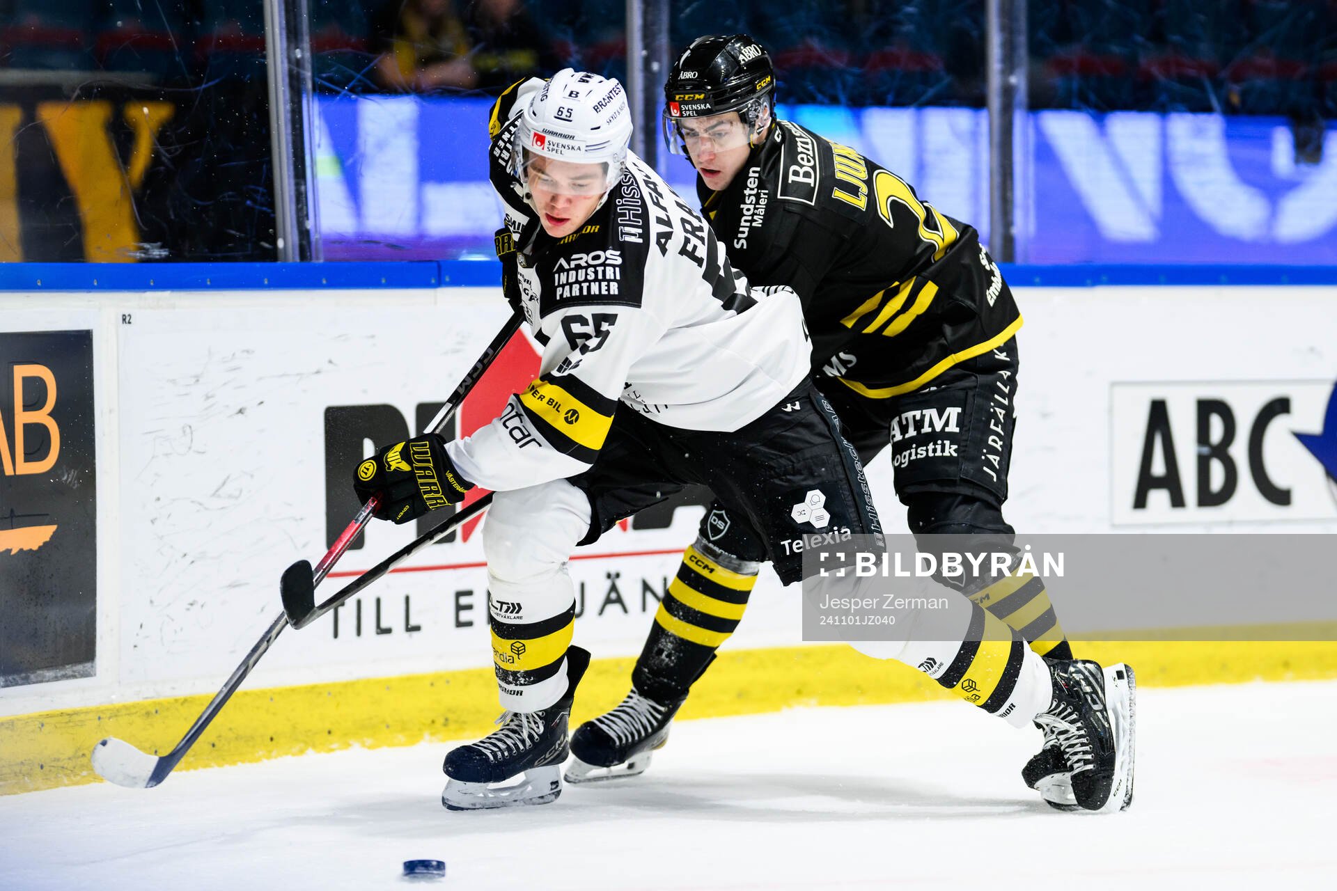 Västerås Noel Fransén och AIKs Daniel Ljungman
