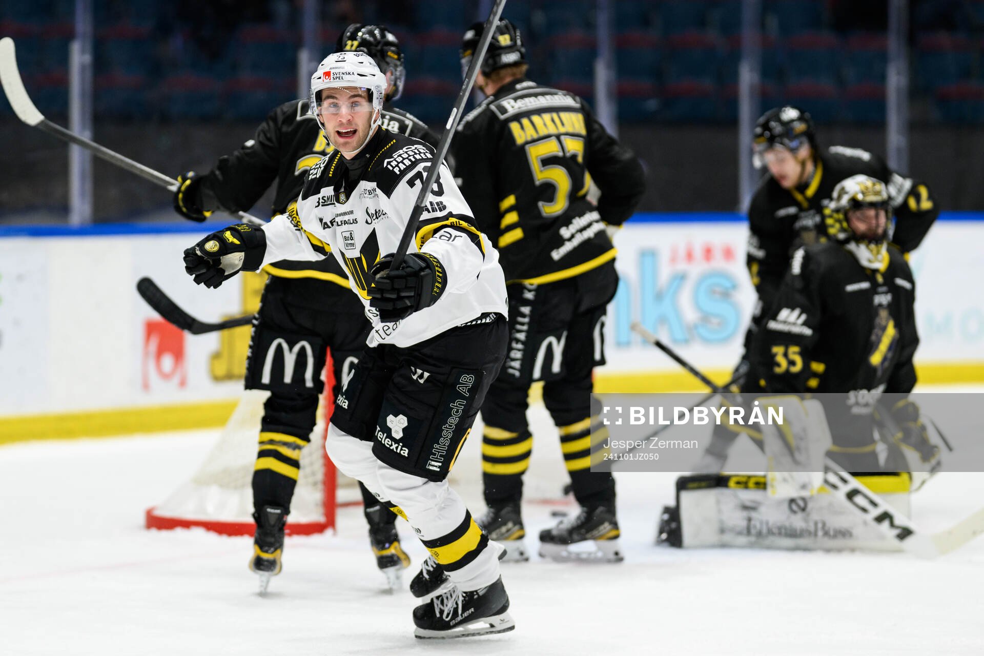 Västerås Anton Gradin jublar