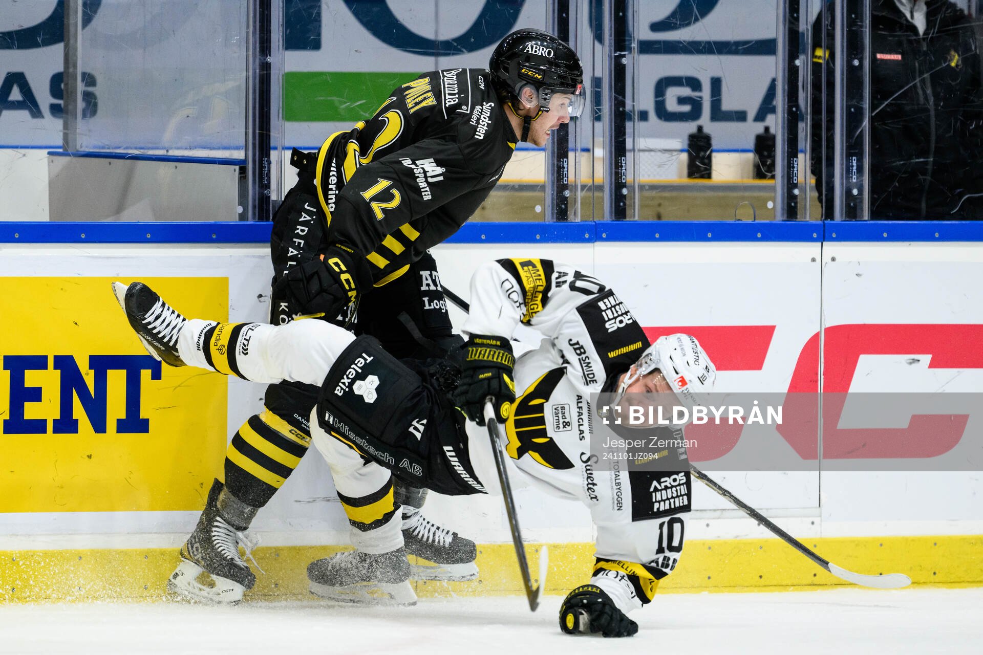 AIKs Scott Pooley och Västerås Jimmie Jansson